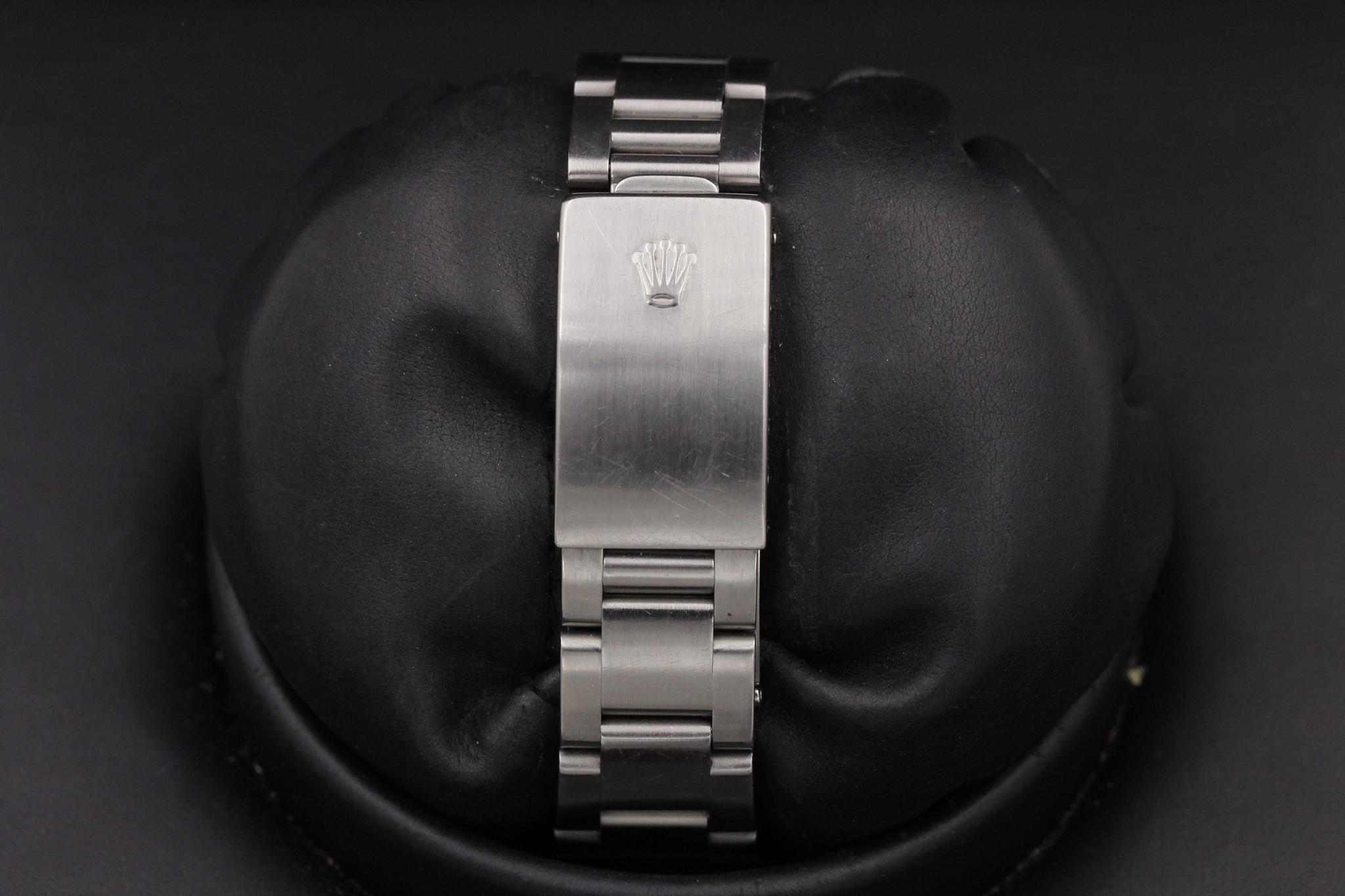 Watch Image 8