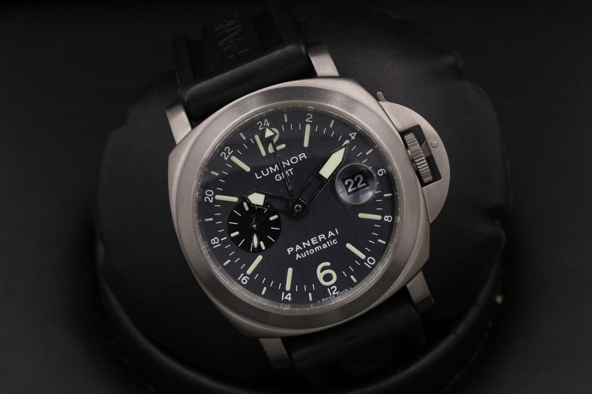 Watch Image 9