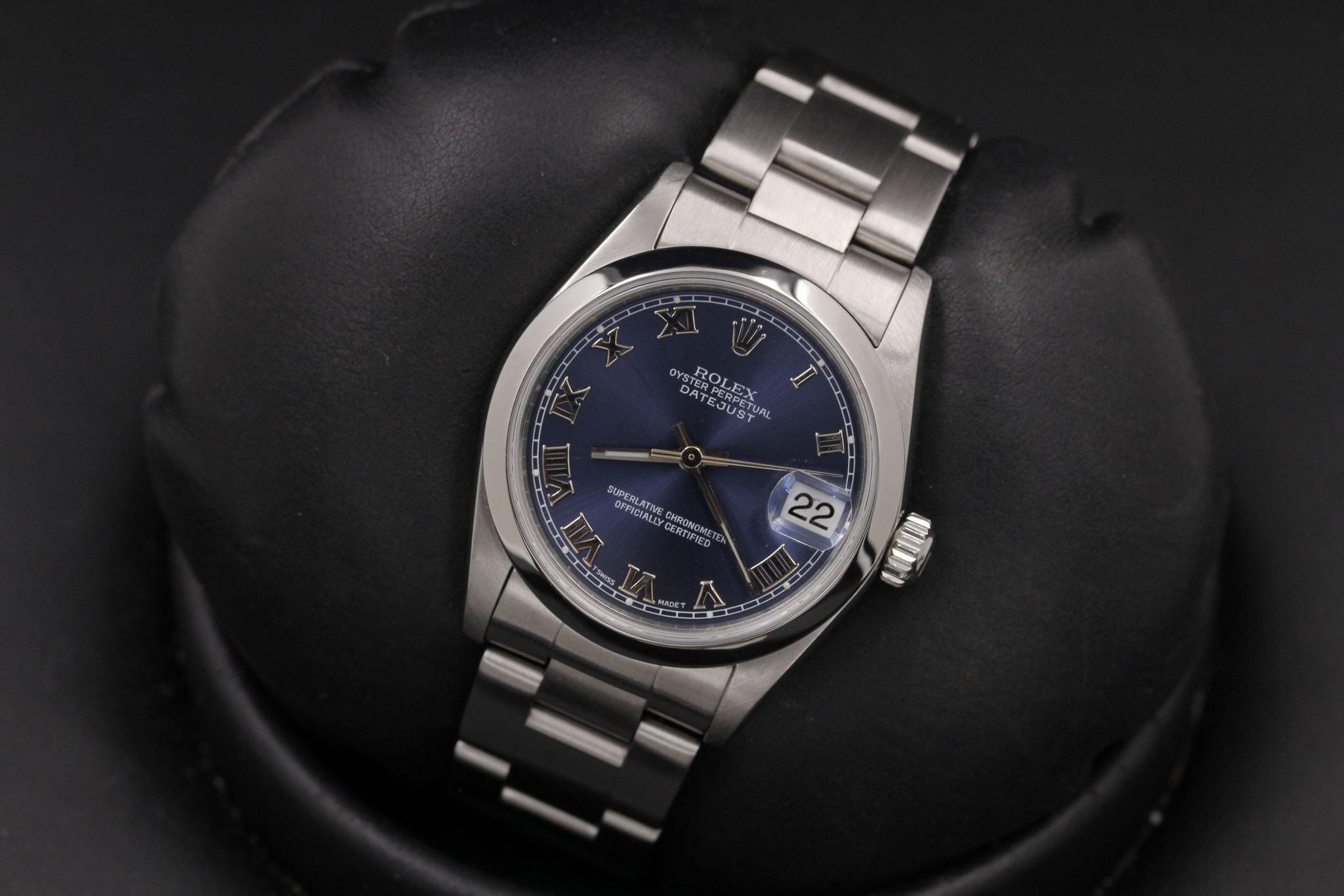 Watch Image 9