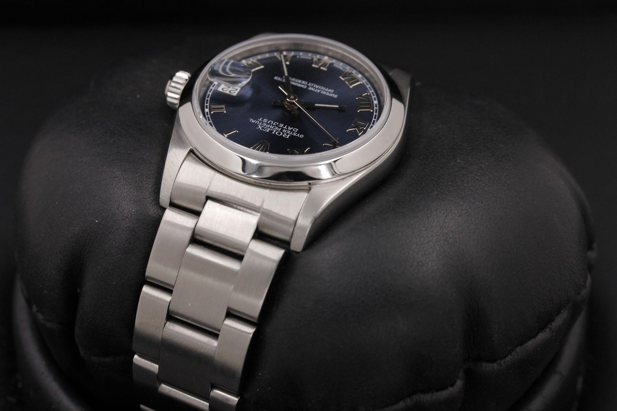 Watch Image 5