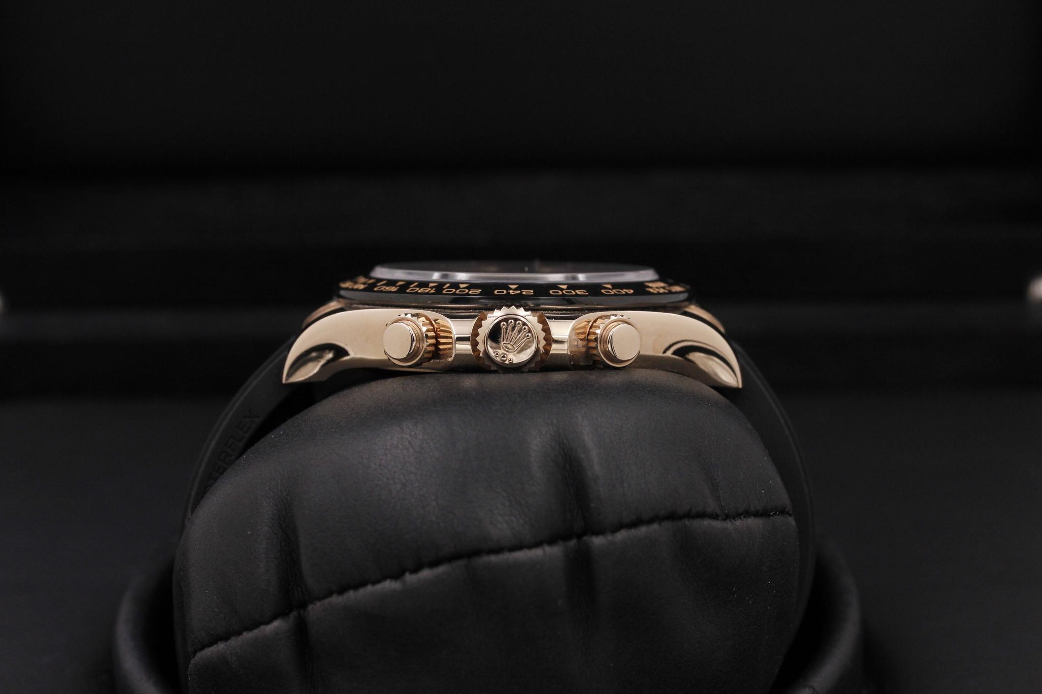 Watch Image 3