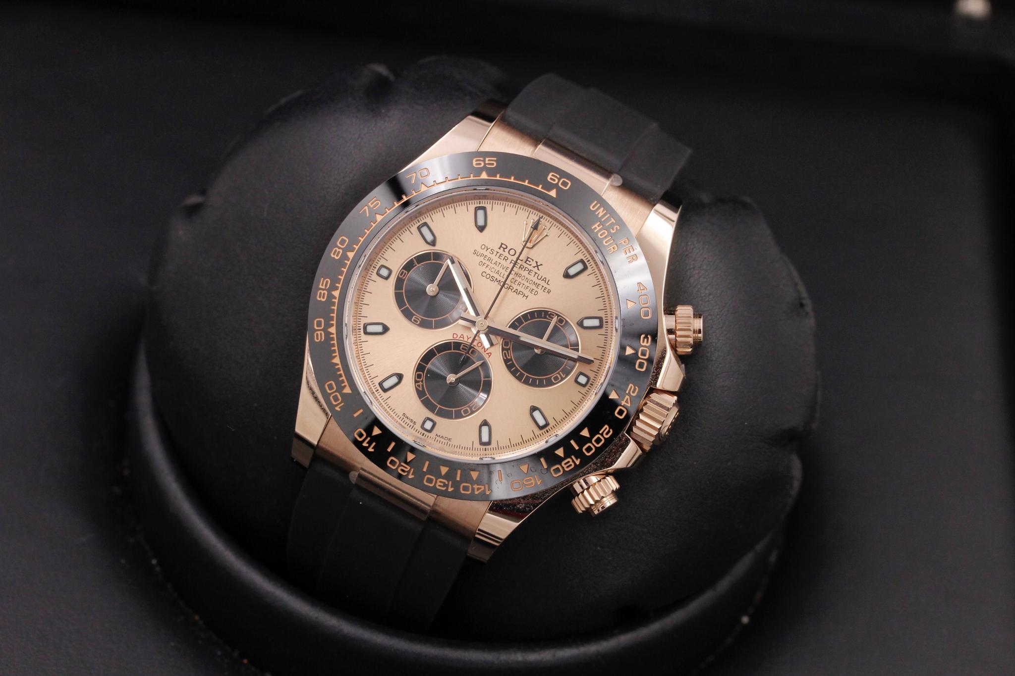 Watch Image 9