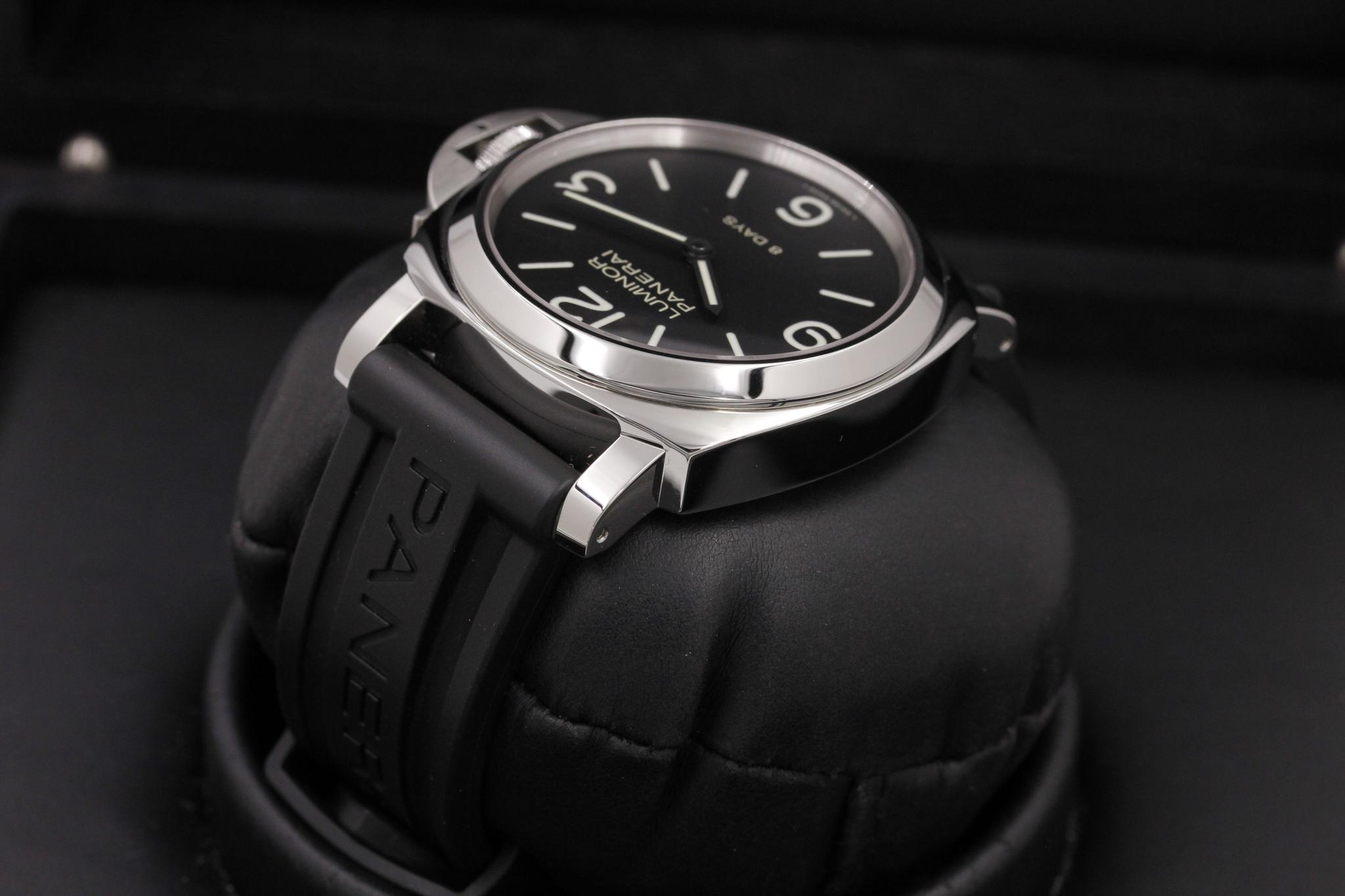 Watch Image 5