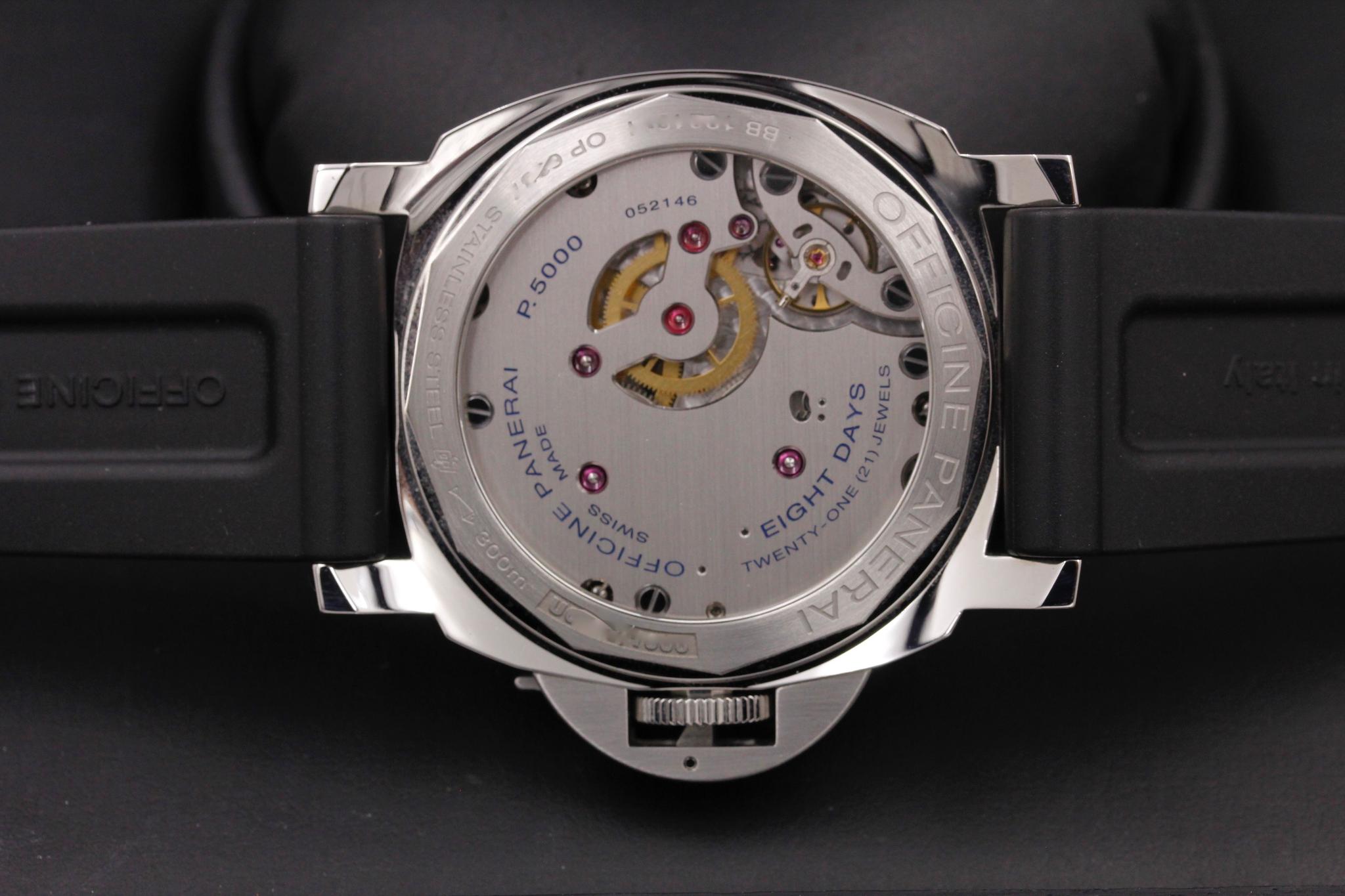 Watch Image 7