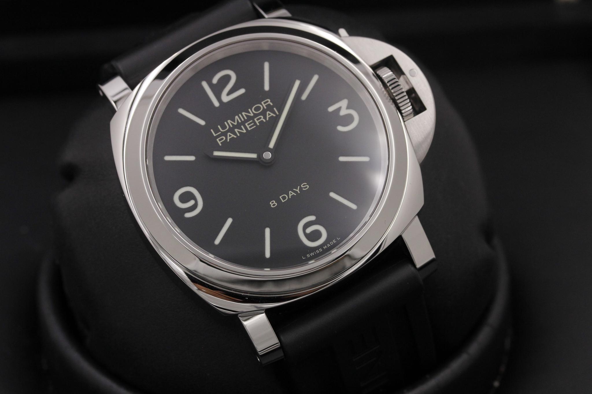 Watch Image 10