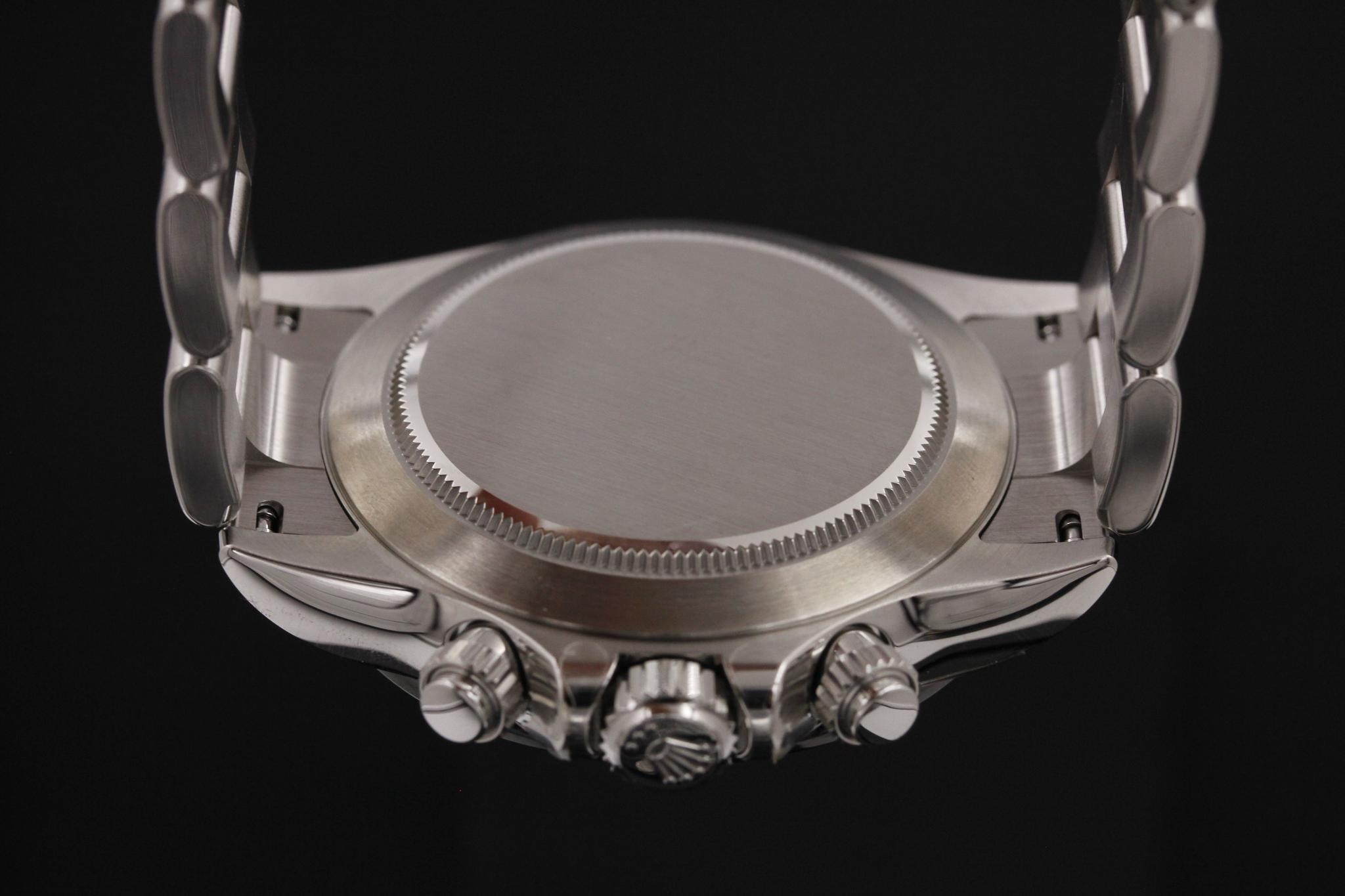 Watch Image 7