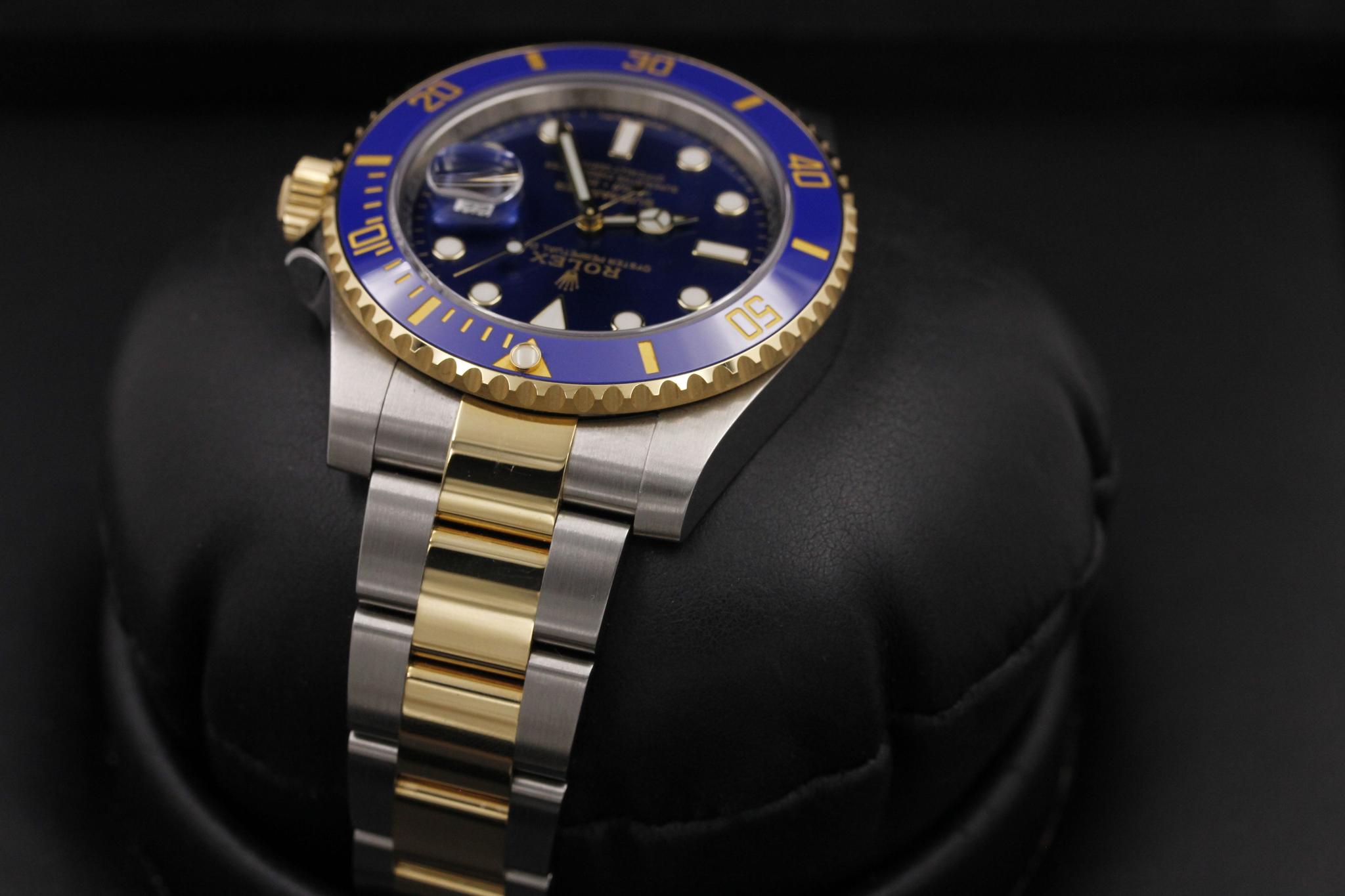 Watch Image 5