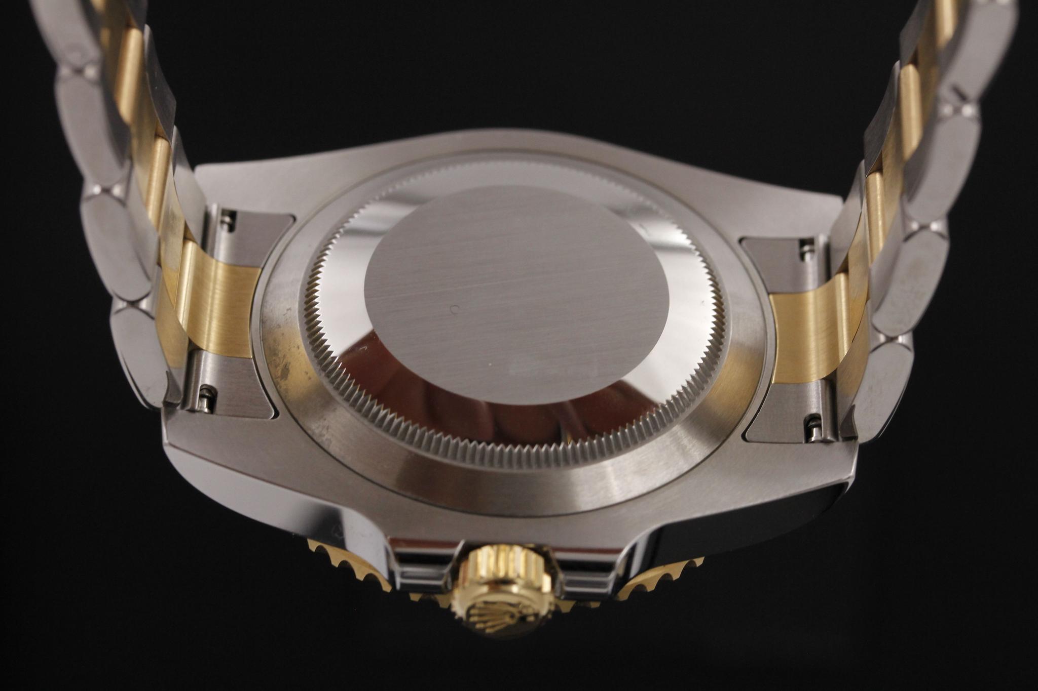 Watch Image 7