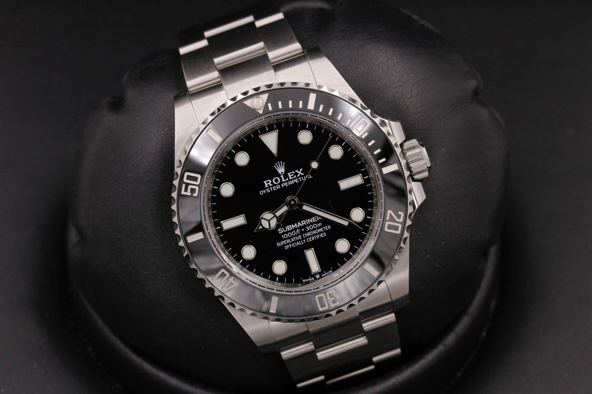 Watch Image 9