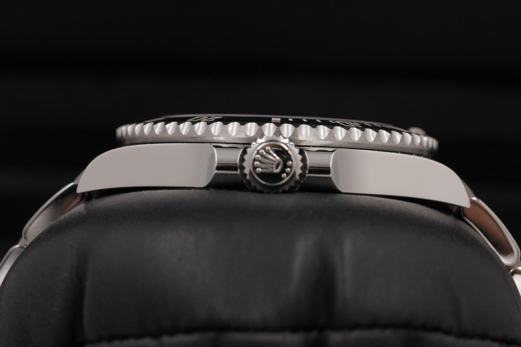 Watch Image 3