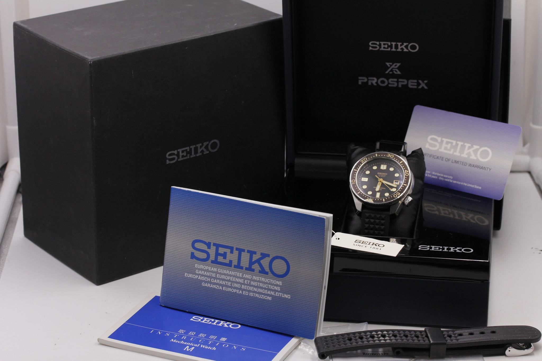 Watch Image 11