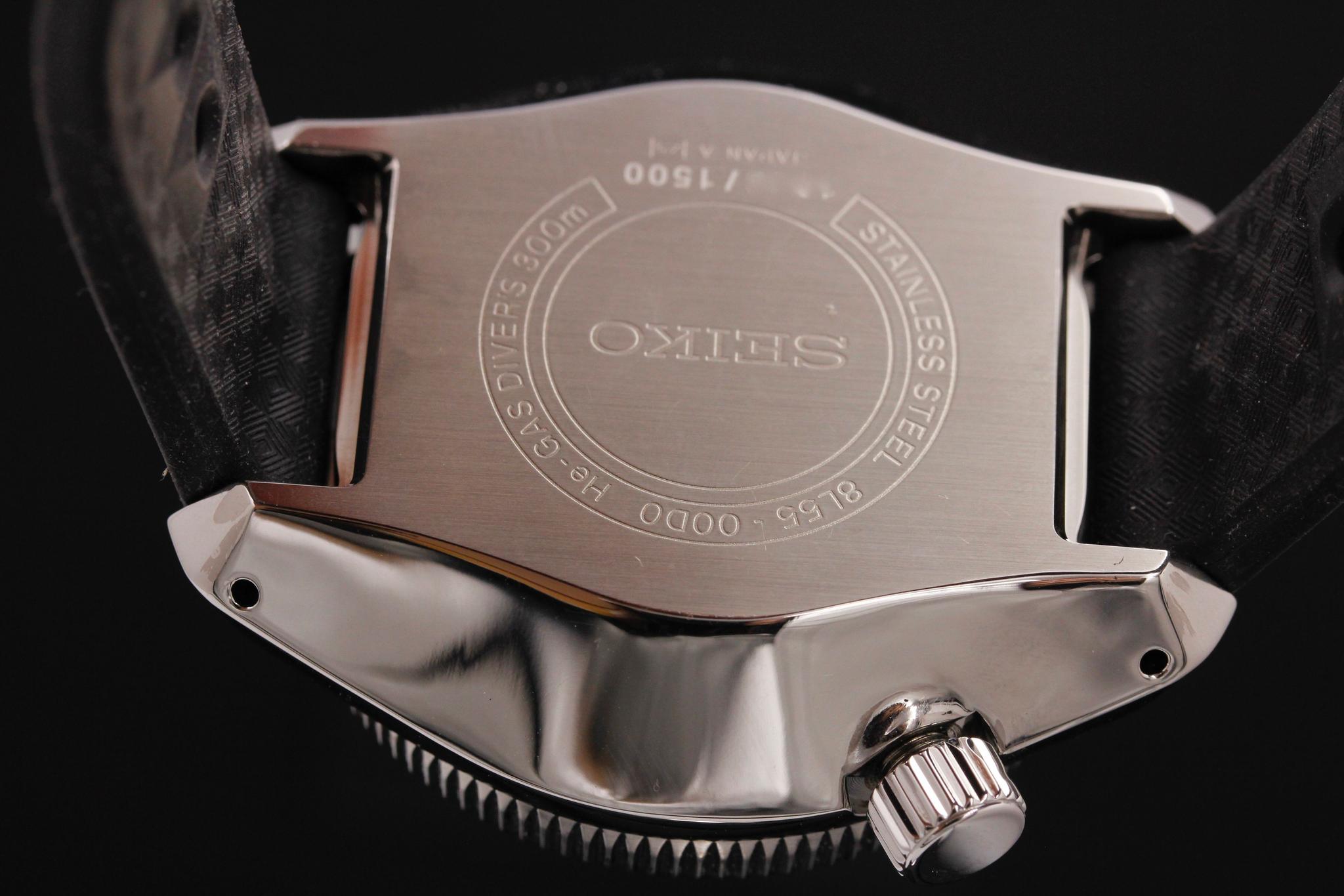 Watch Image 7