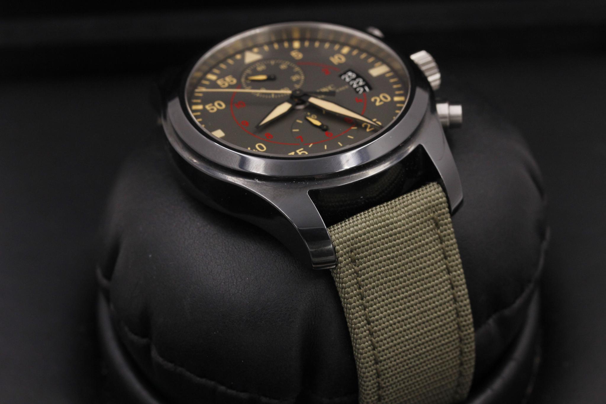 Watch Image 6