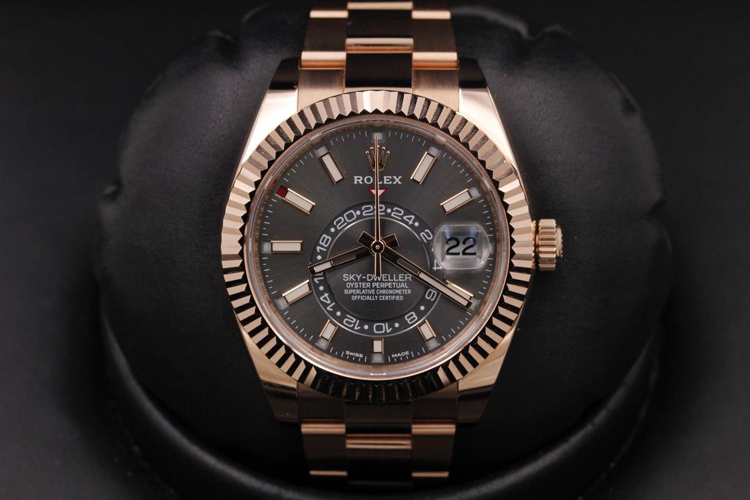 Rolex Sky Dweller 326935