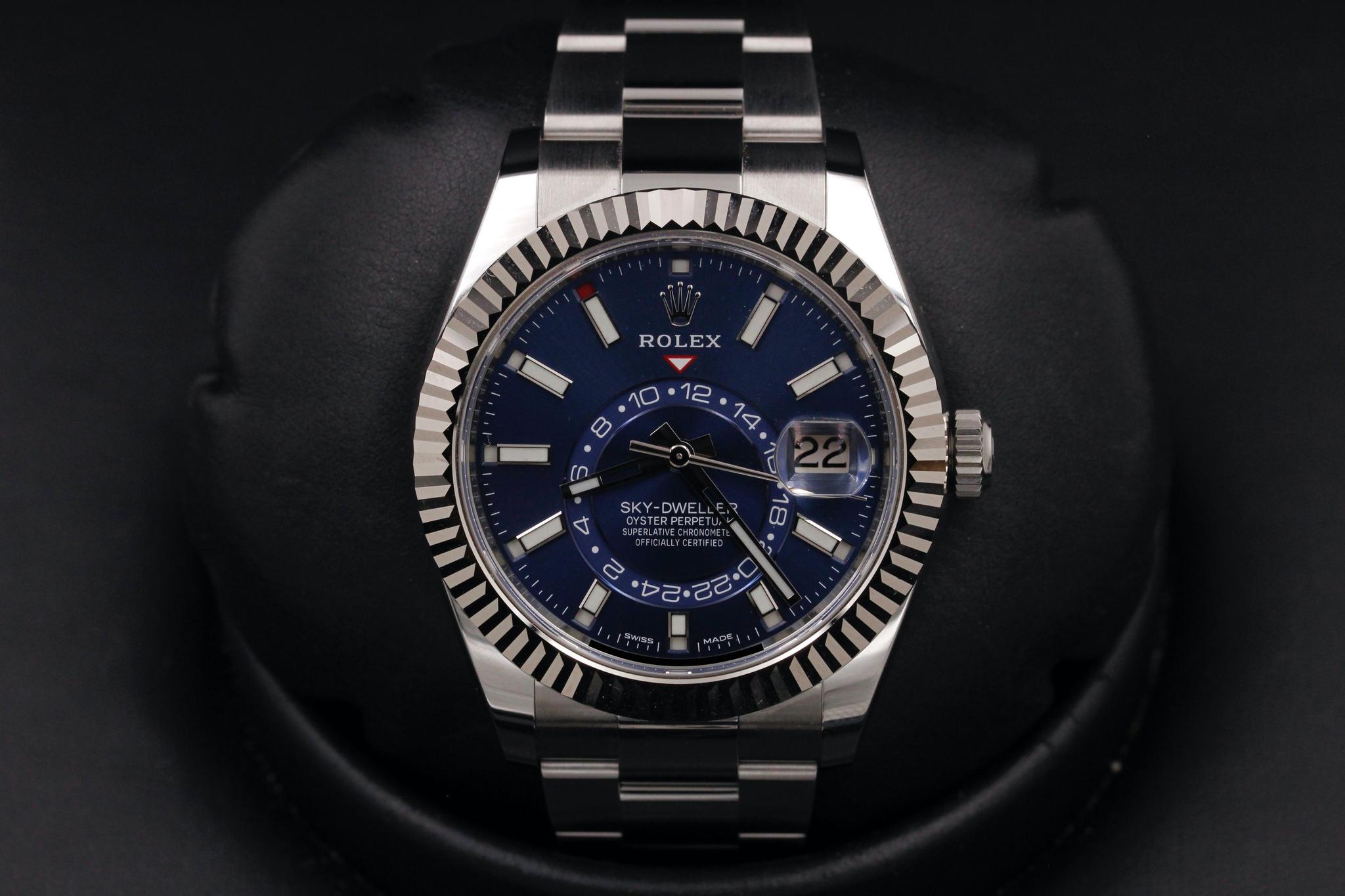 Watch Image 1