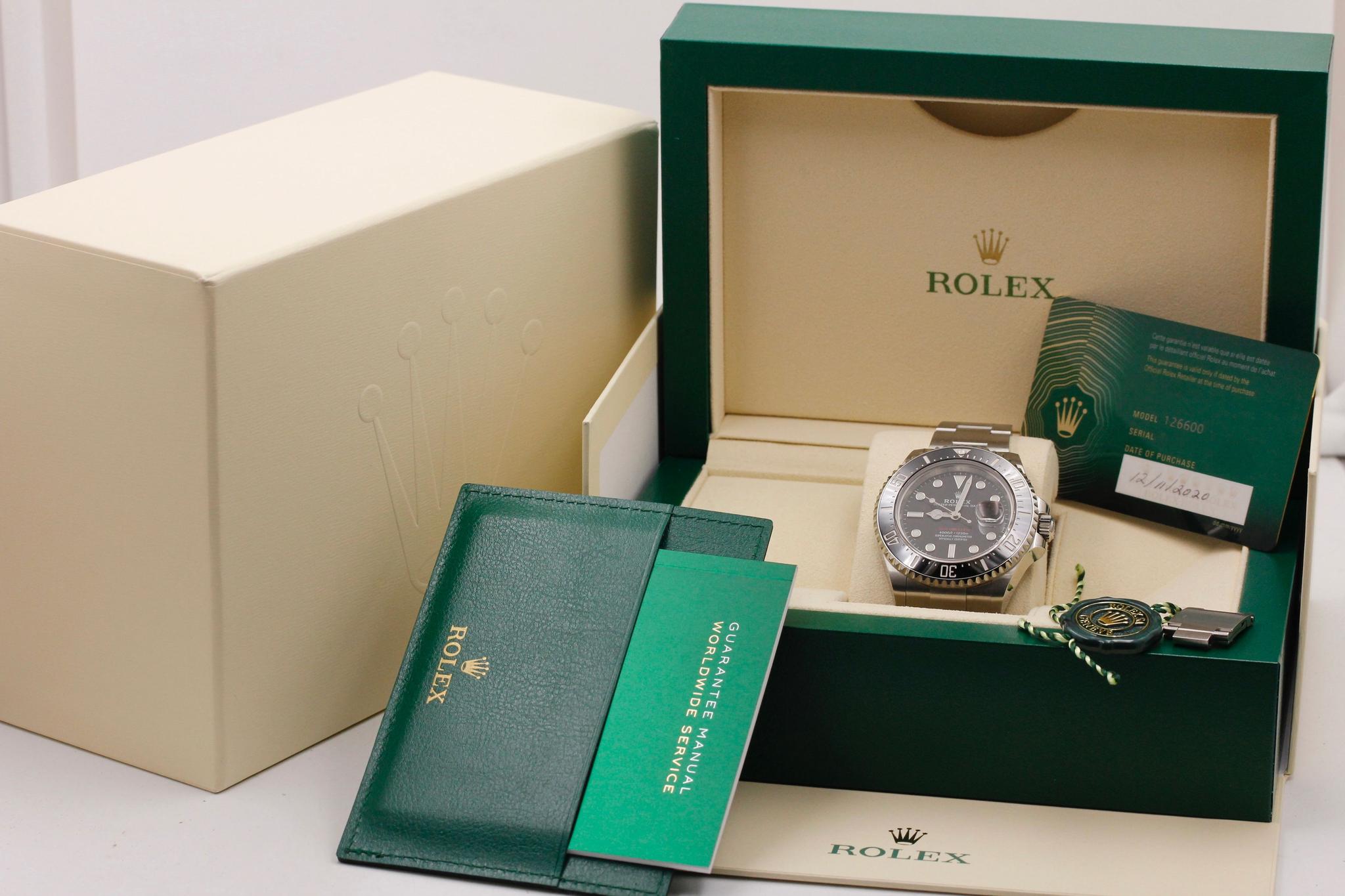 Watch Image 11