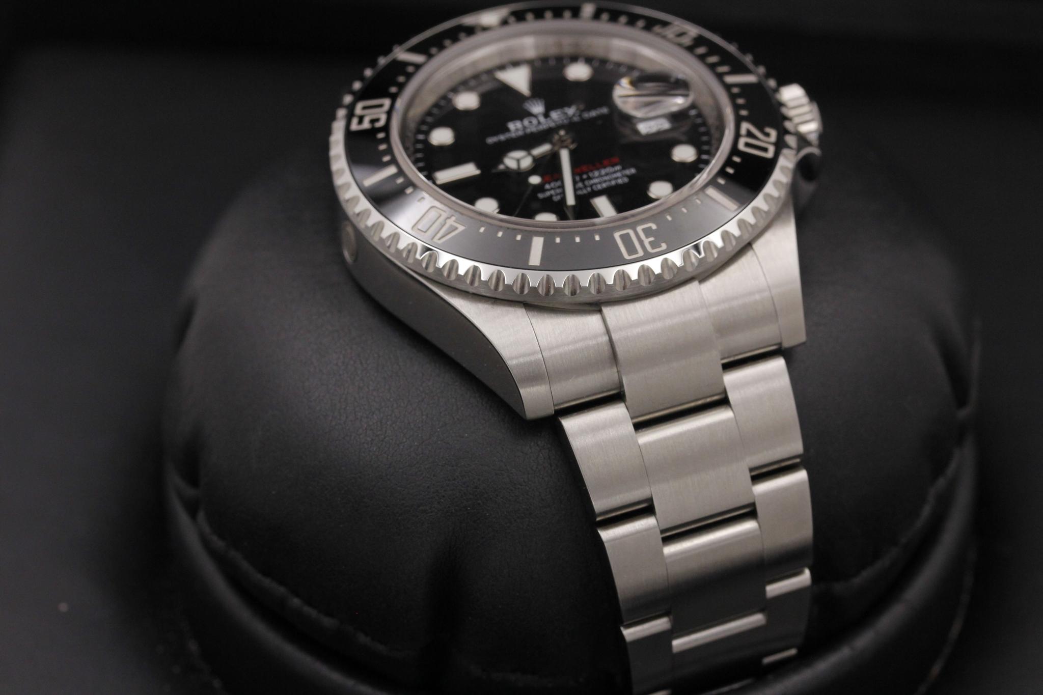 Watch Image 6