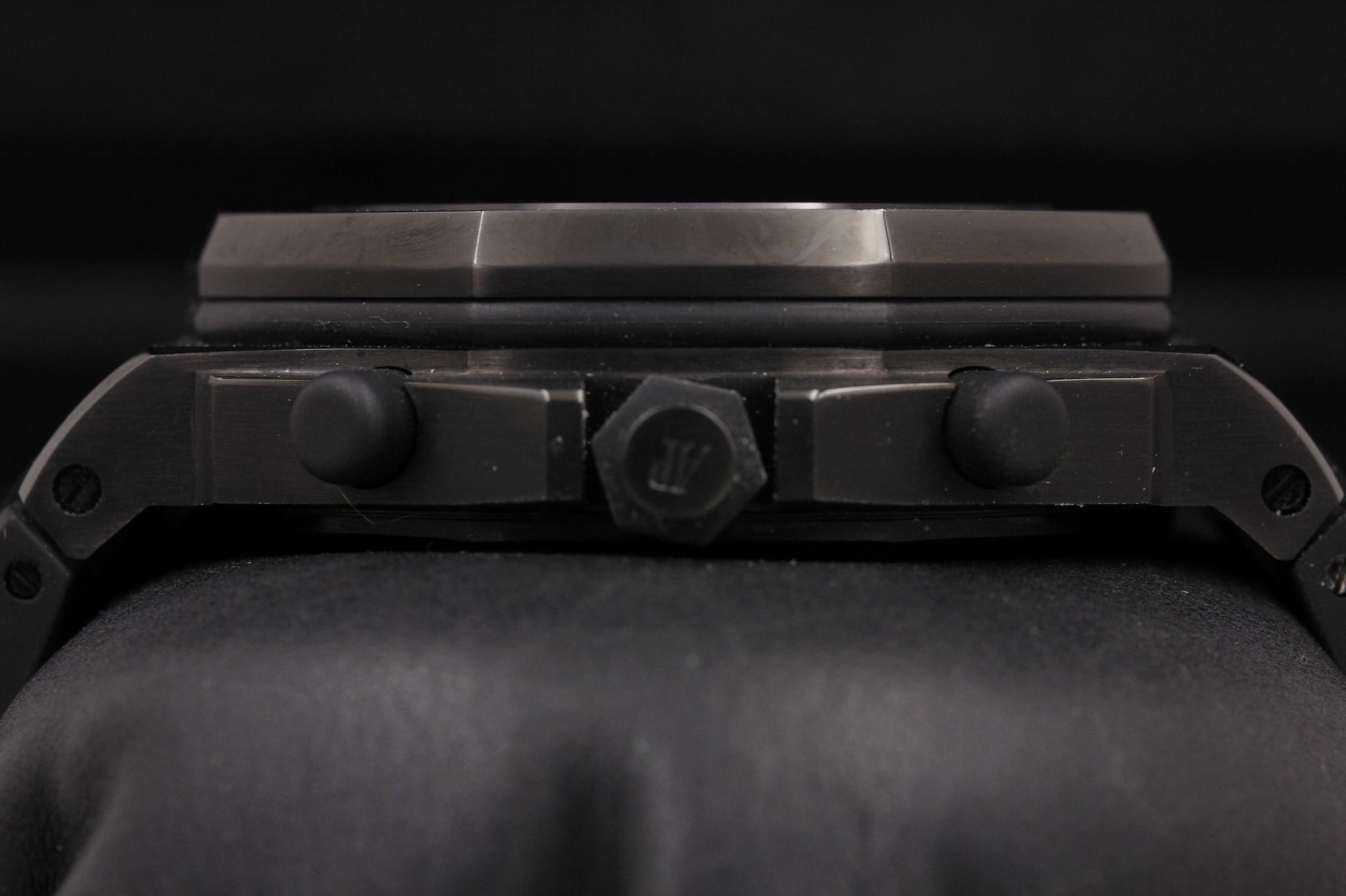 Watch Image 3