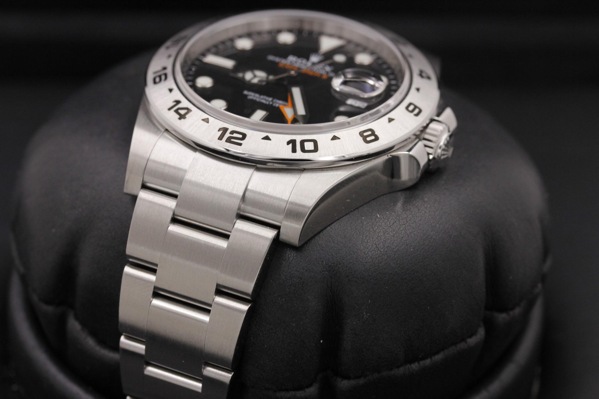 Watch Image 2