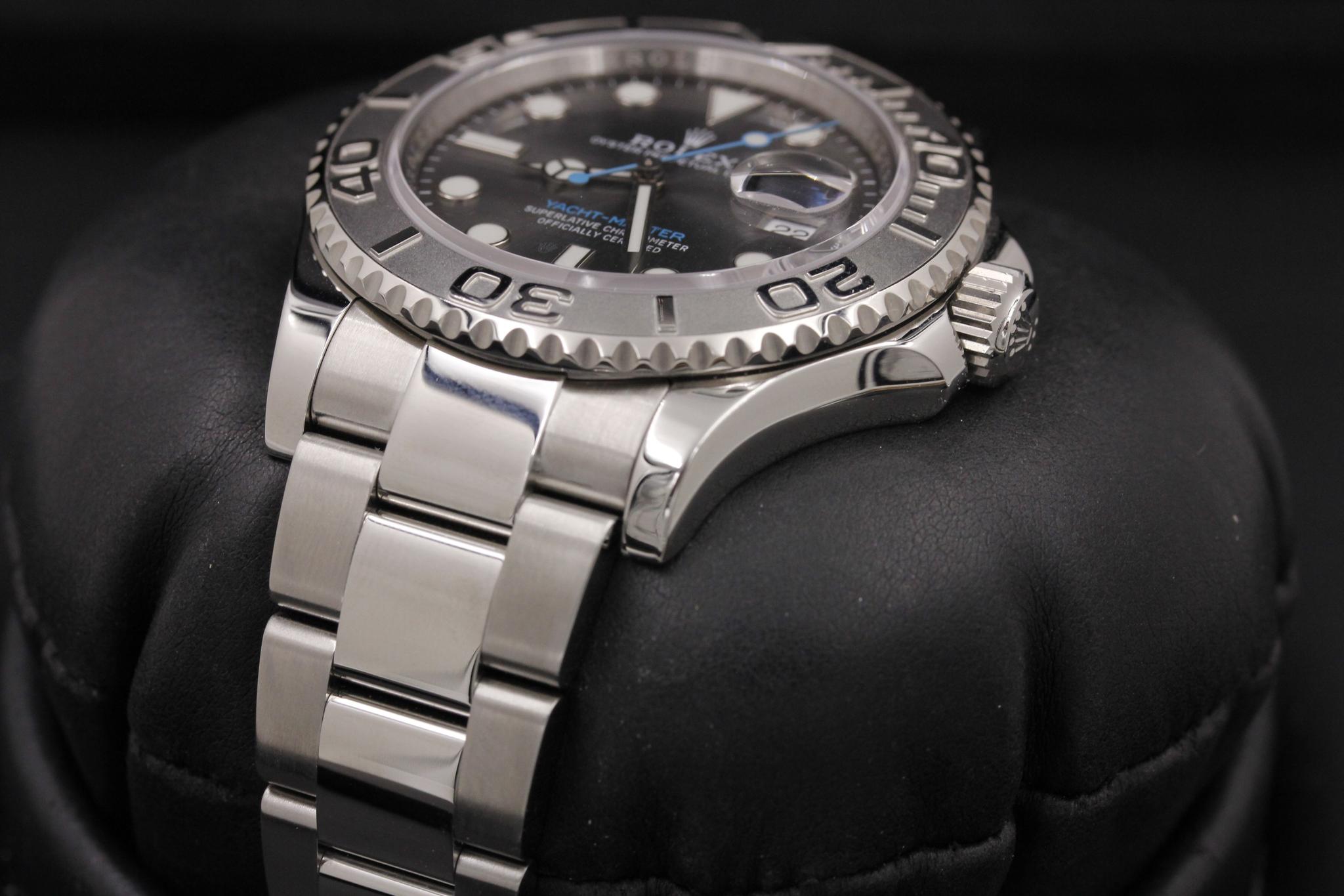 Watch Image 2
