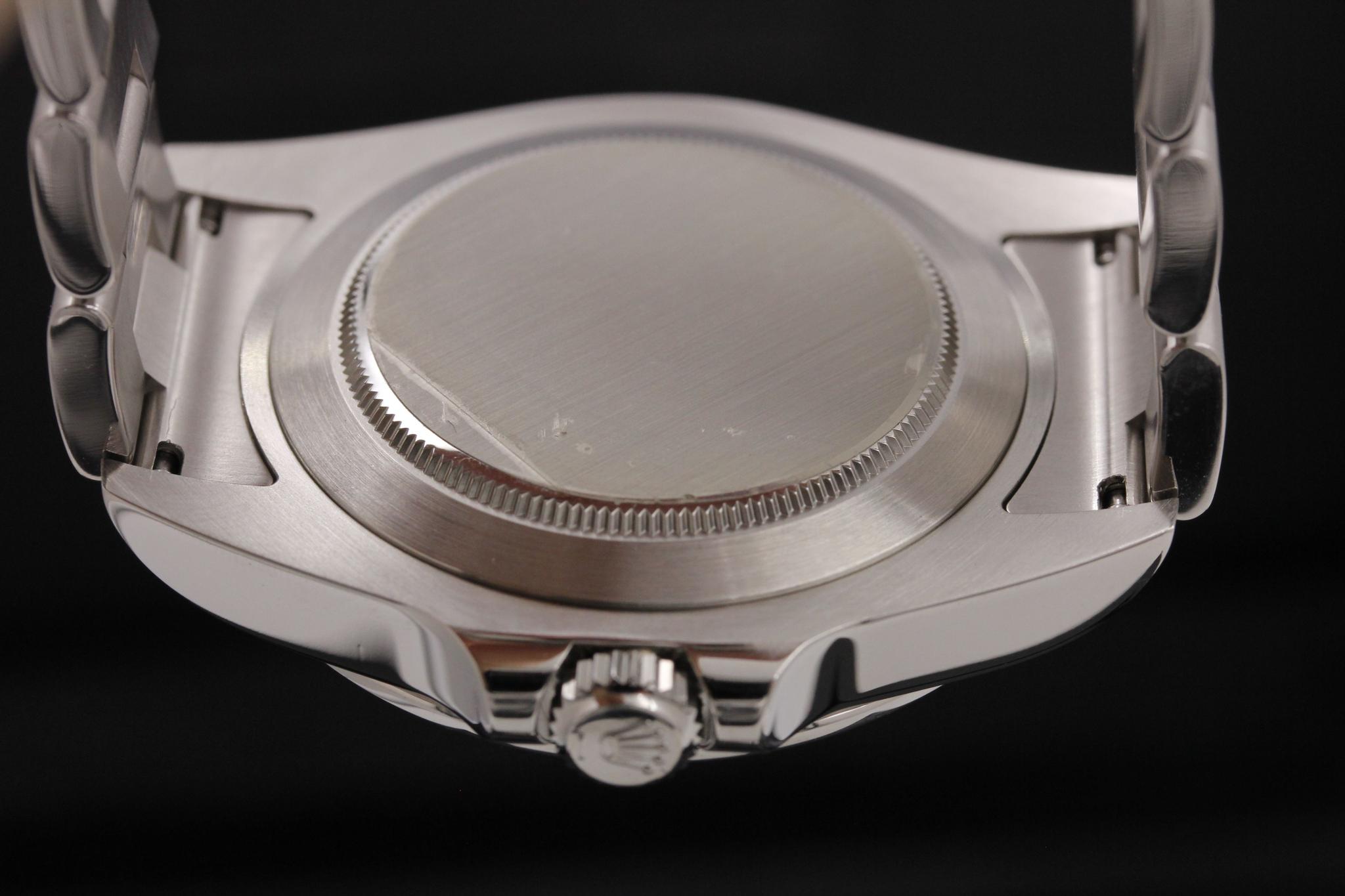 Watch Image 7