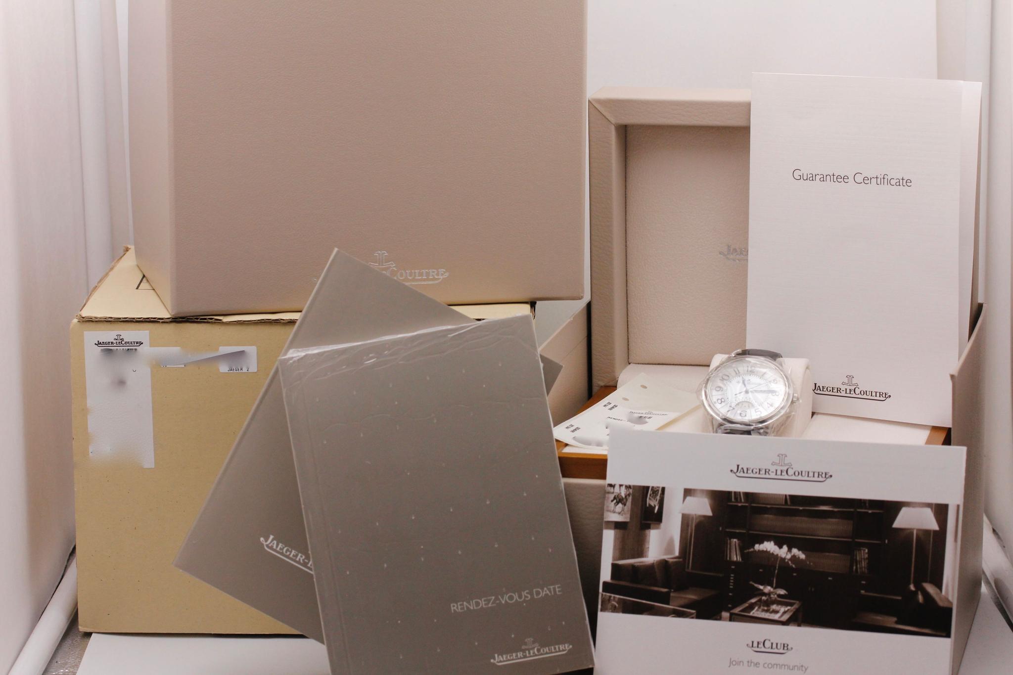 Watch Image 12