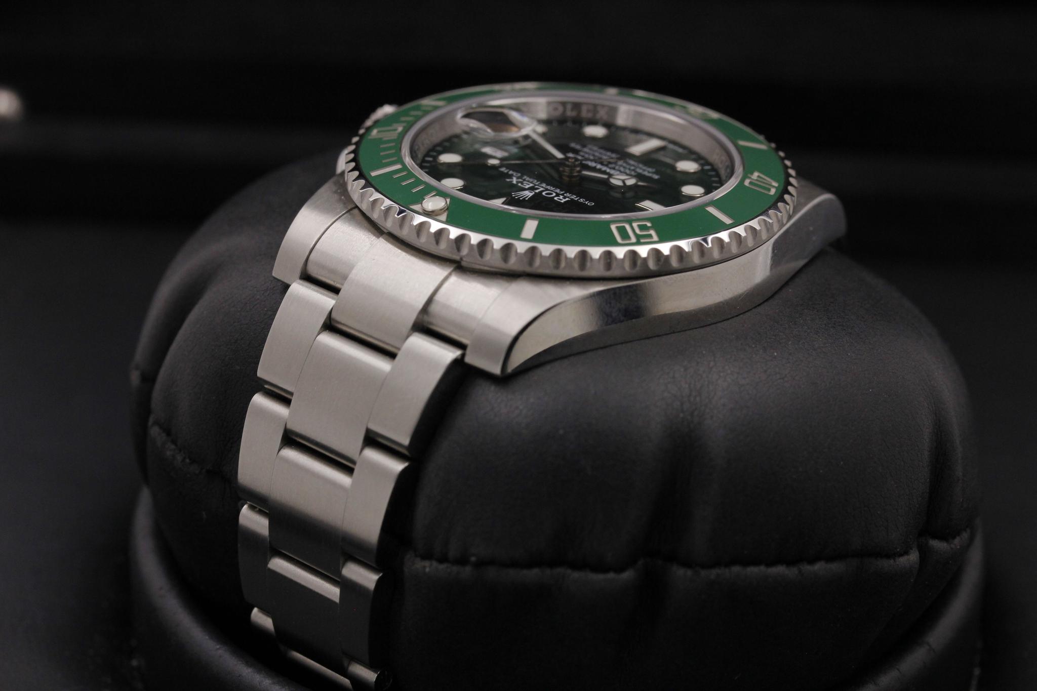 Watch Image 6