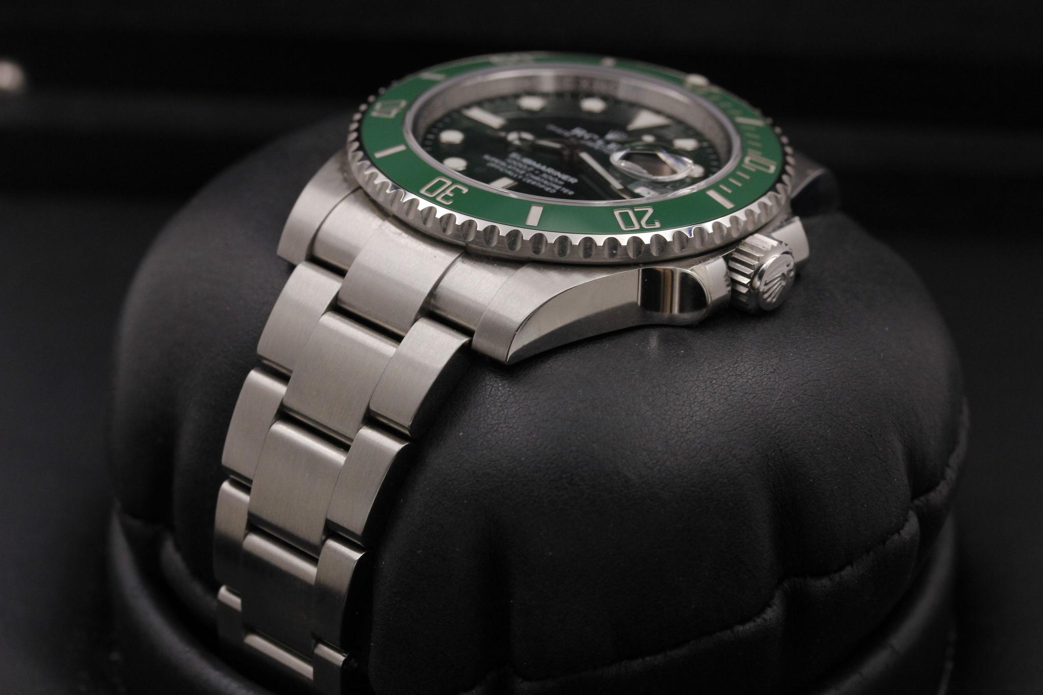 Watch Image 3