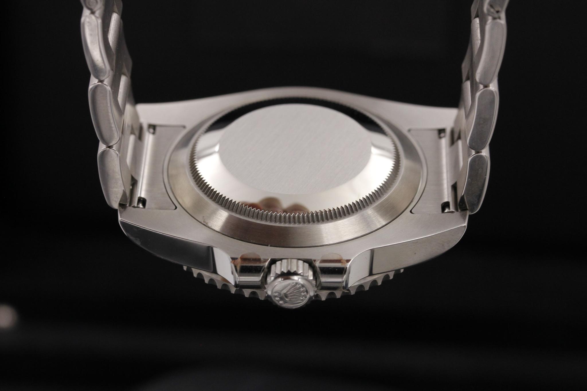 Watch Image 8