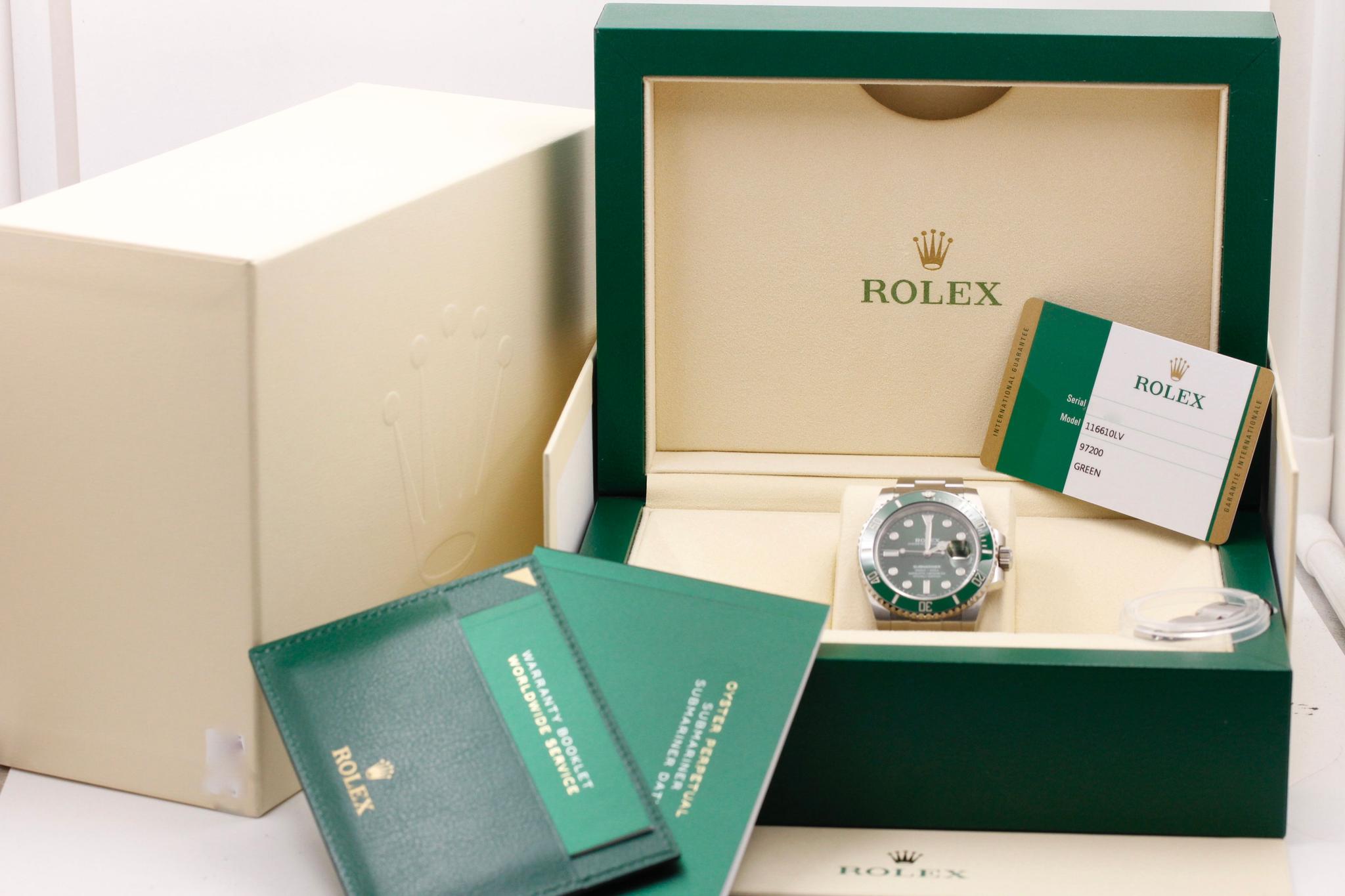 Watch Image 12