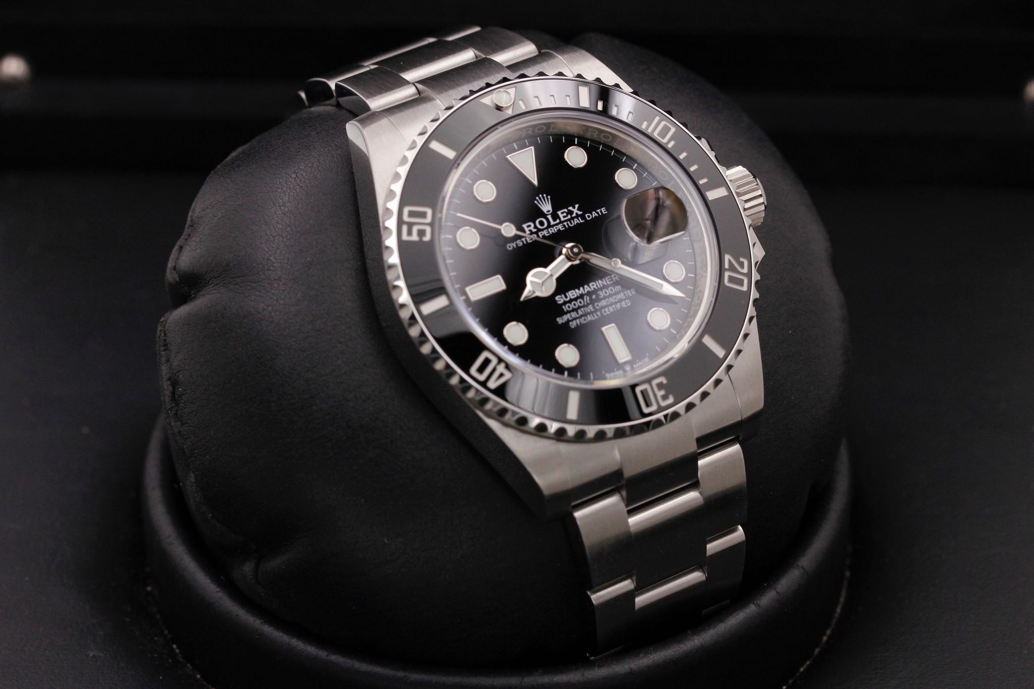 Watch Image 10
