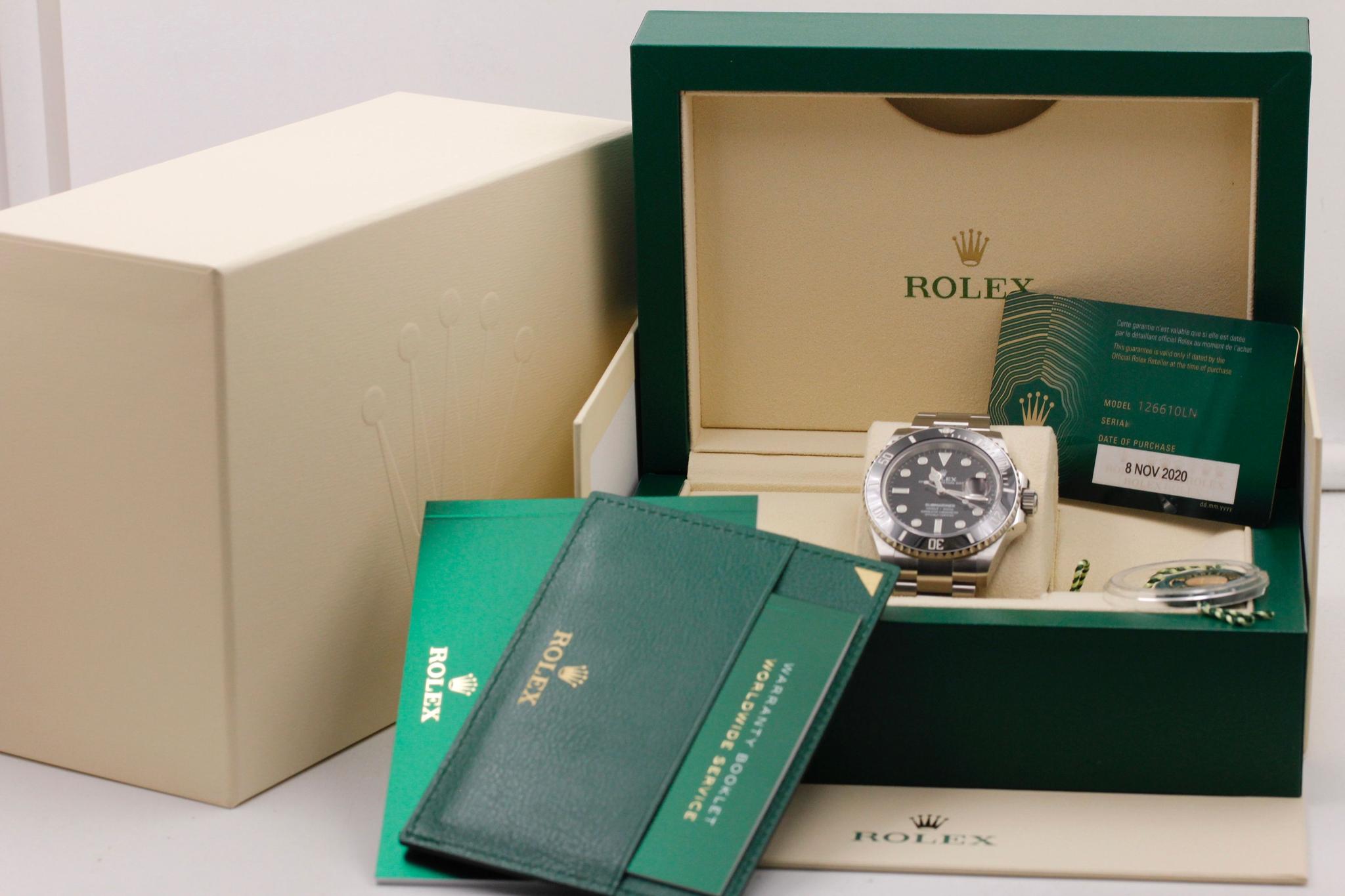 Watch Image 11