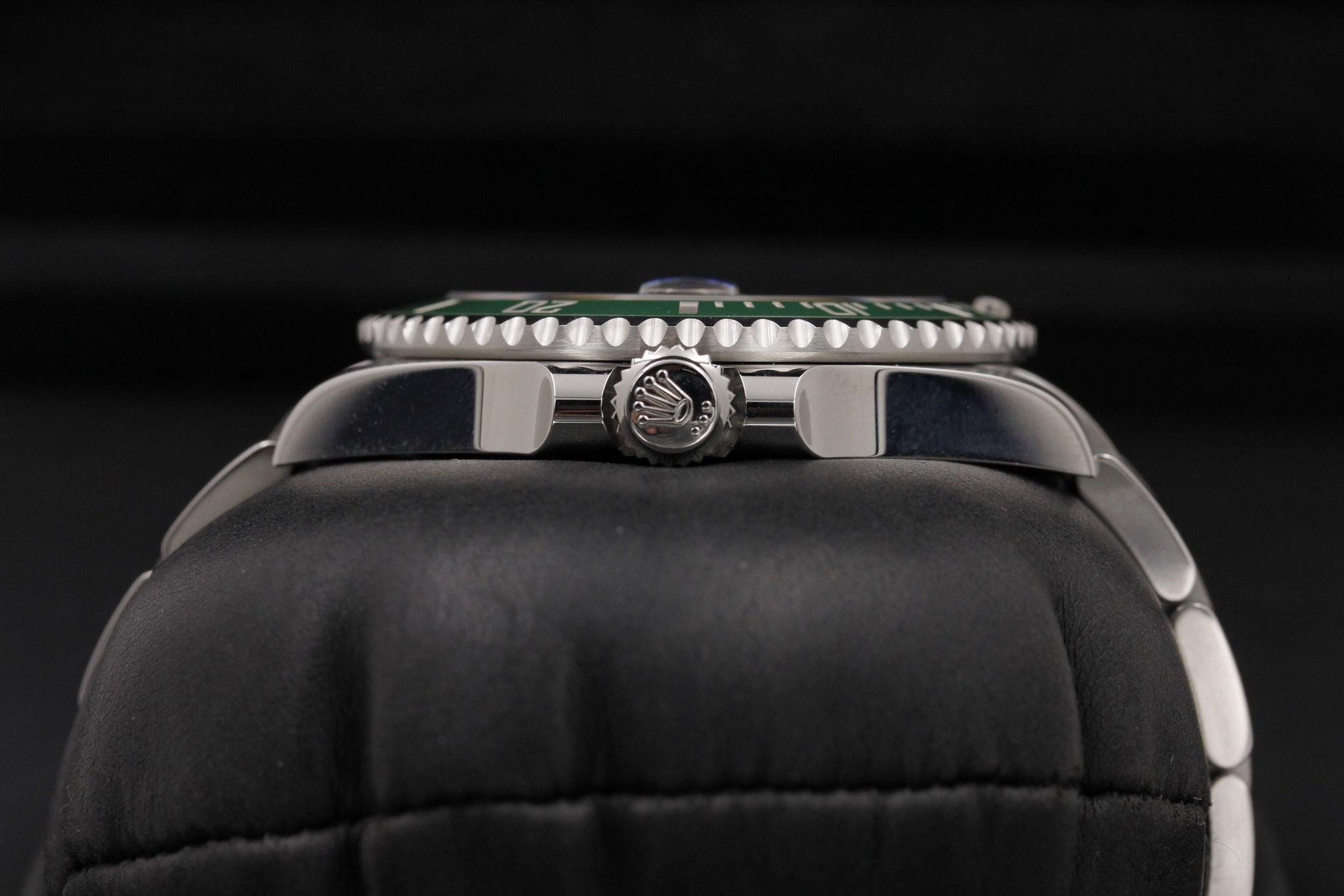 Watch Image 3
