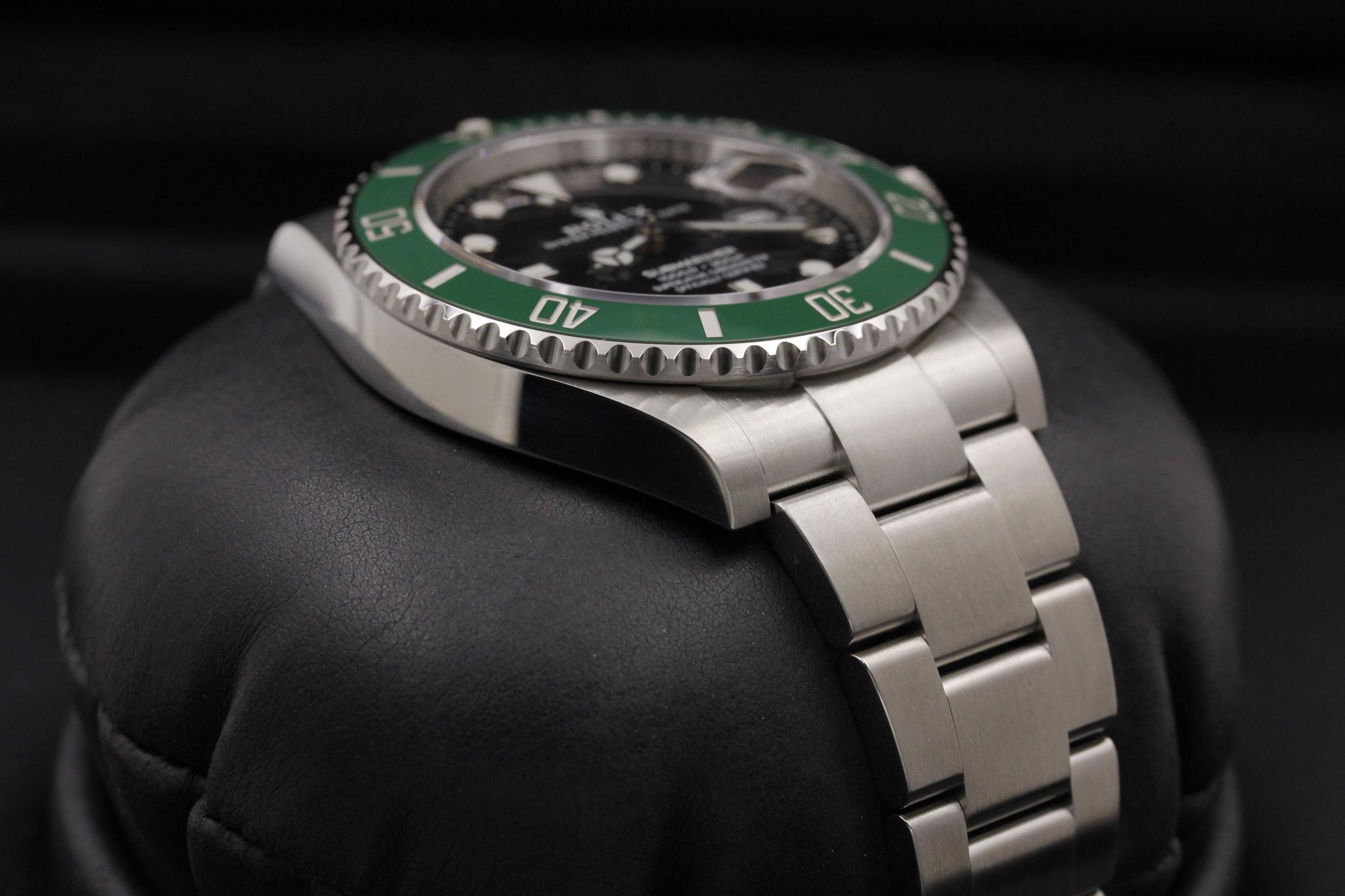 Watch Image 6