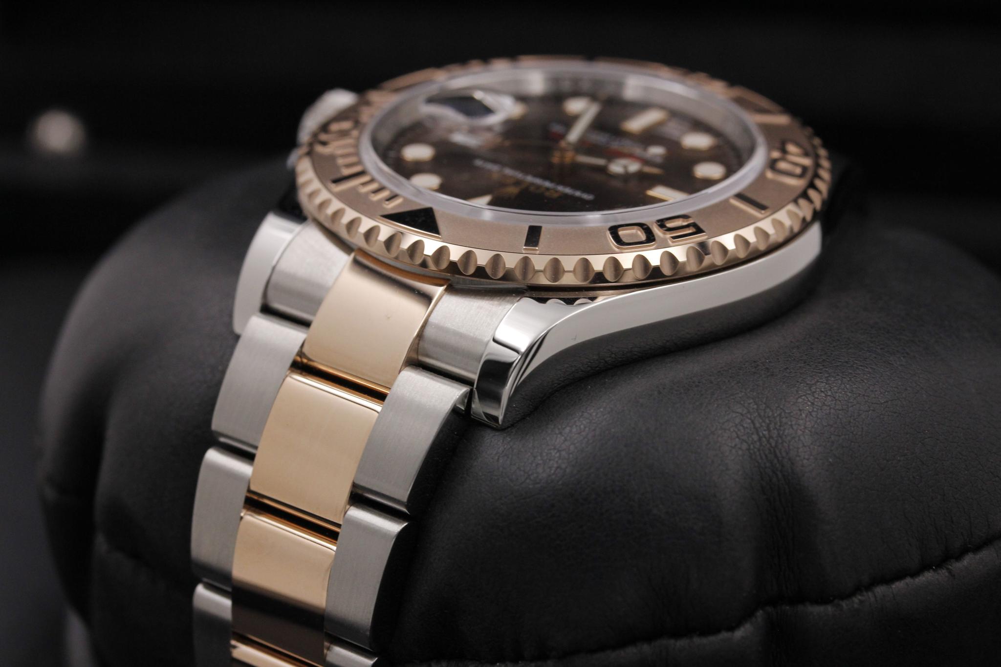 Watch Image 5