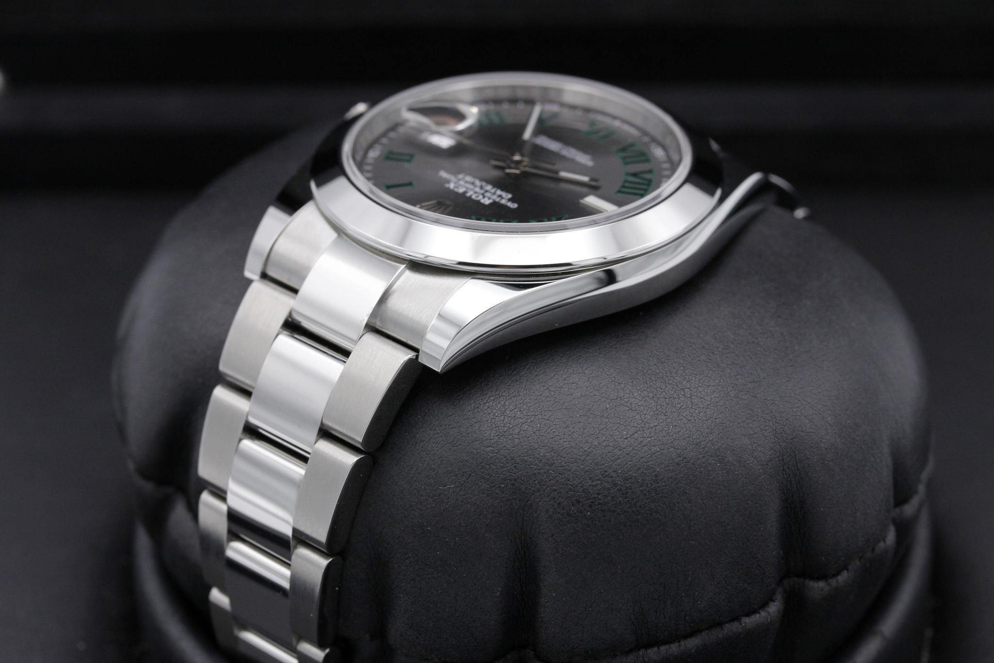 Watch Image 5