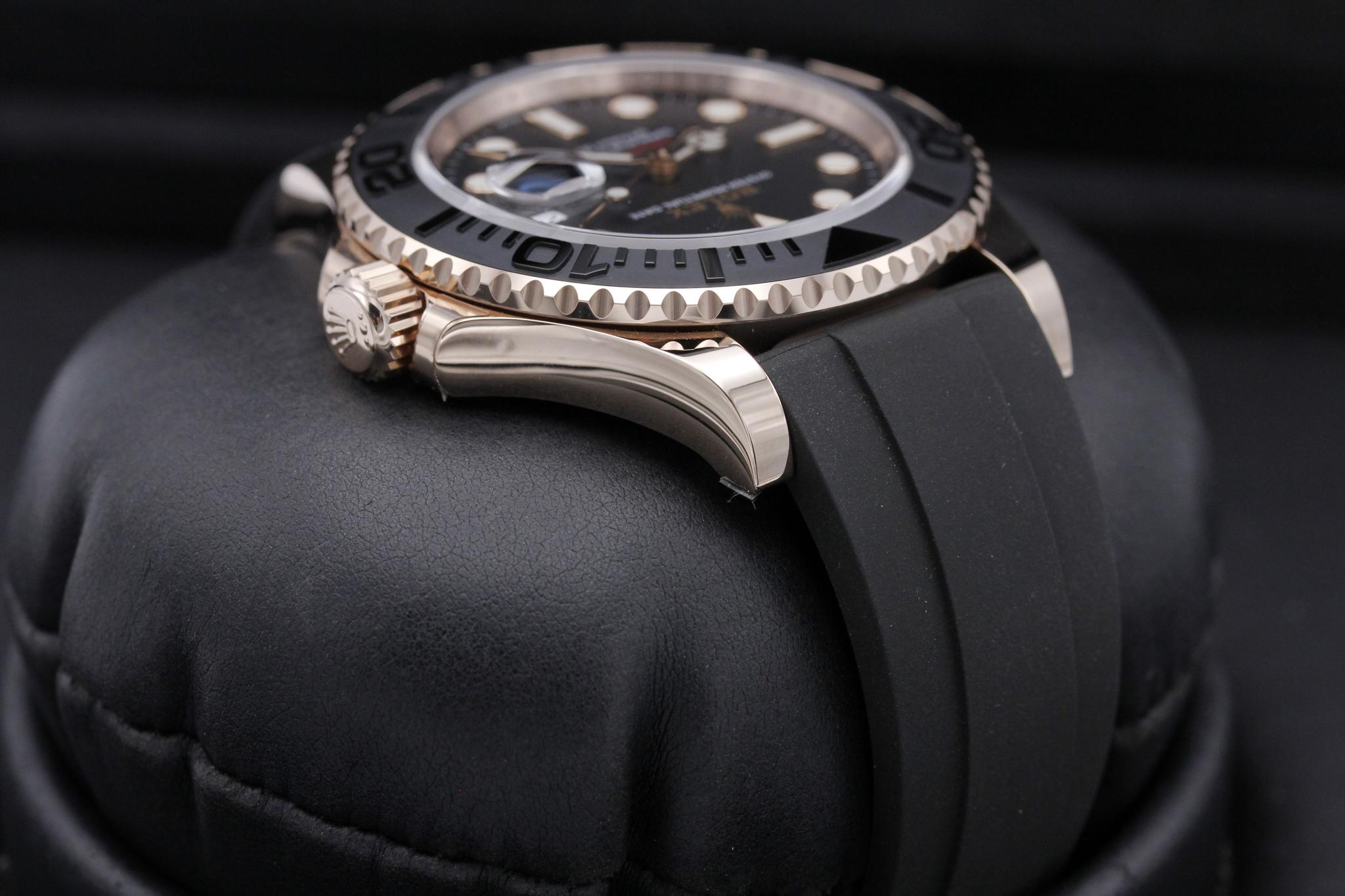 Watch Image 4
