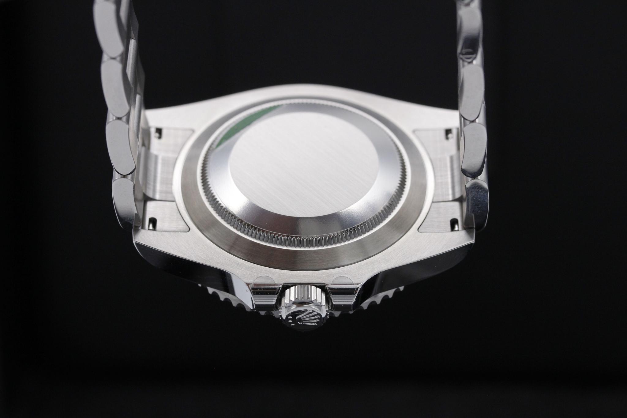 Watch Image 7