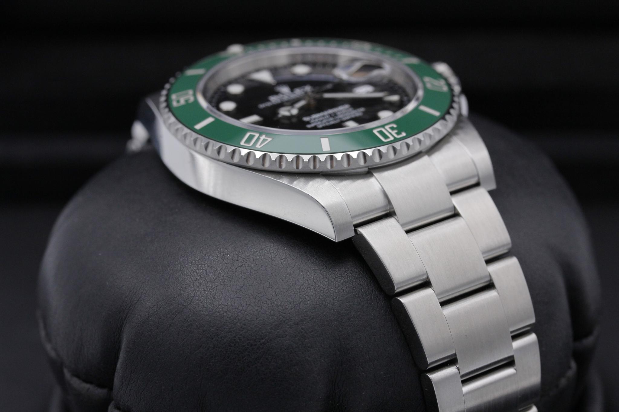 Watch Image 6
