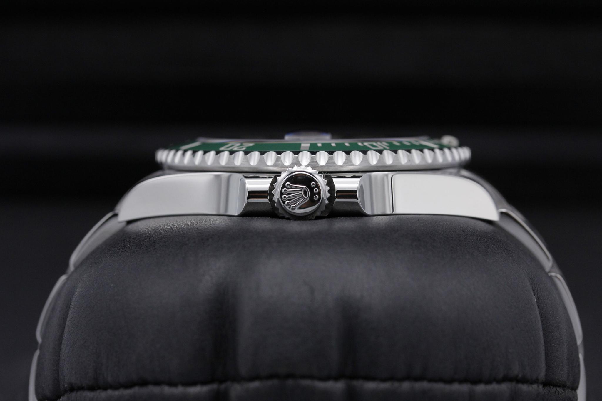 Watch Image 3