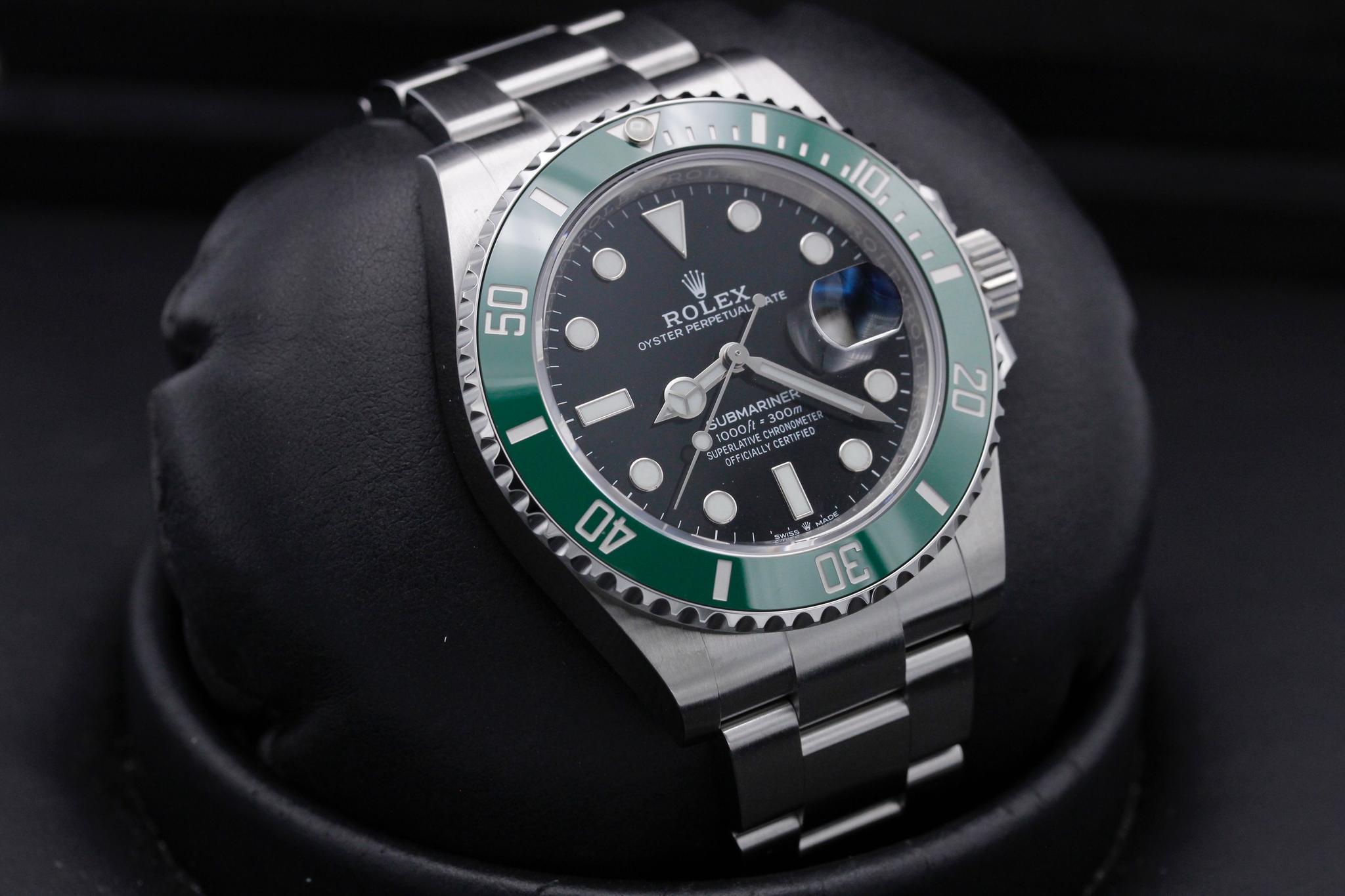 Watch Image 10