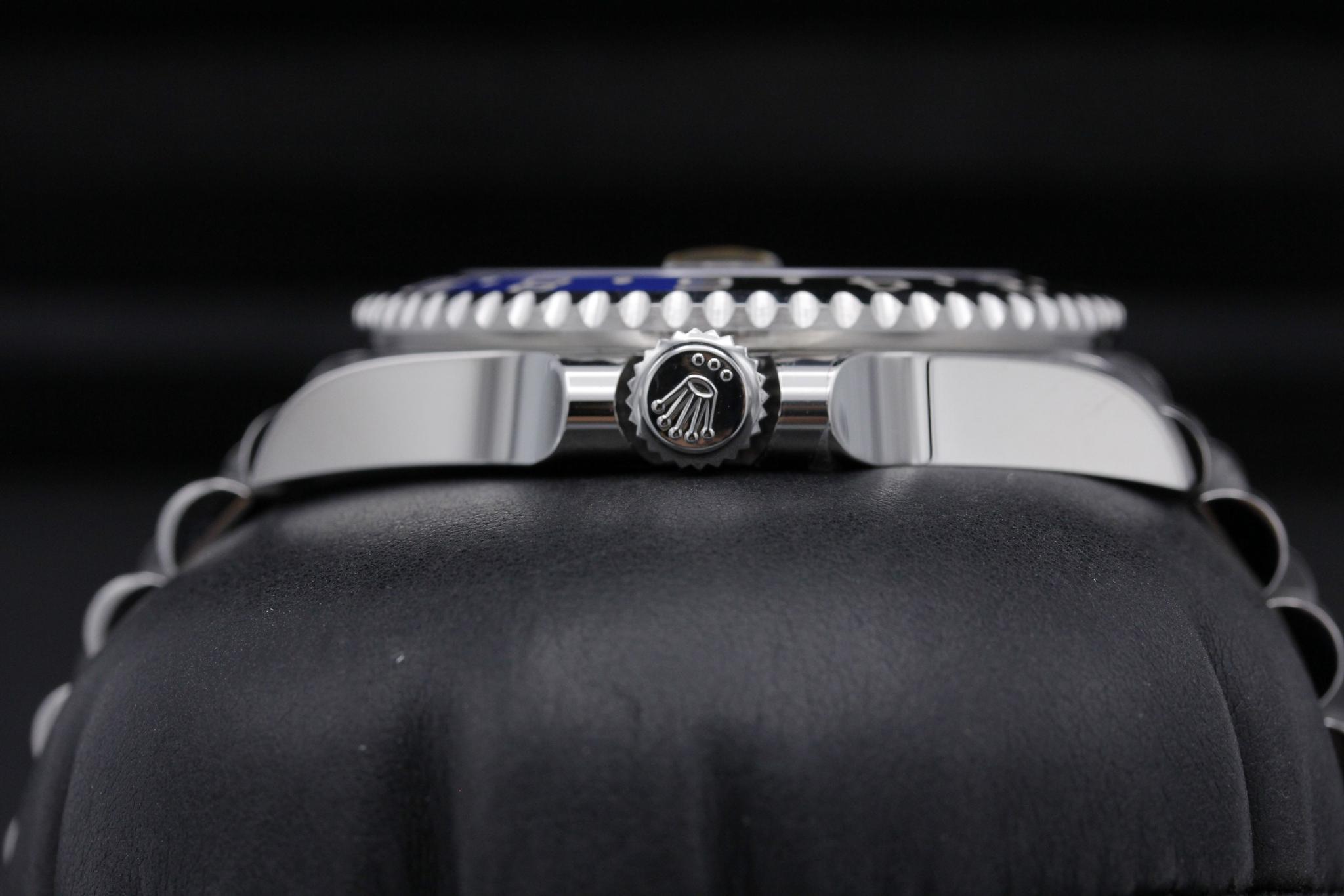Watch Image 3