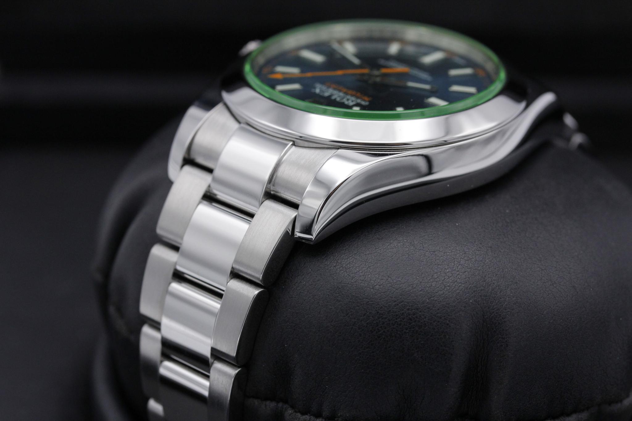 Watch Image 5