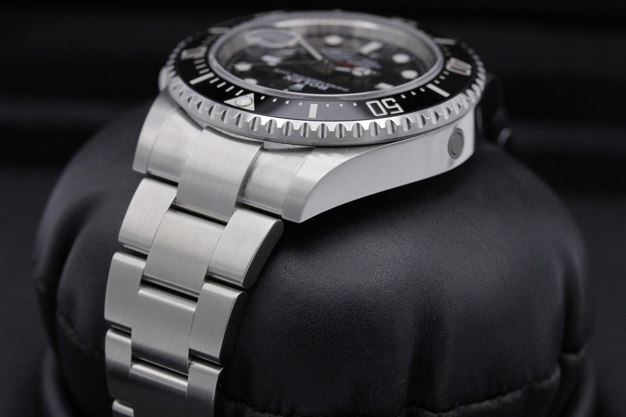 Watch Image 5