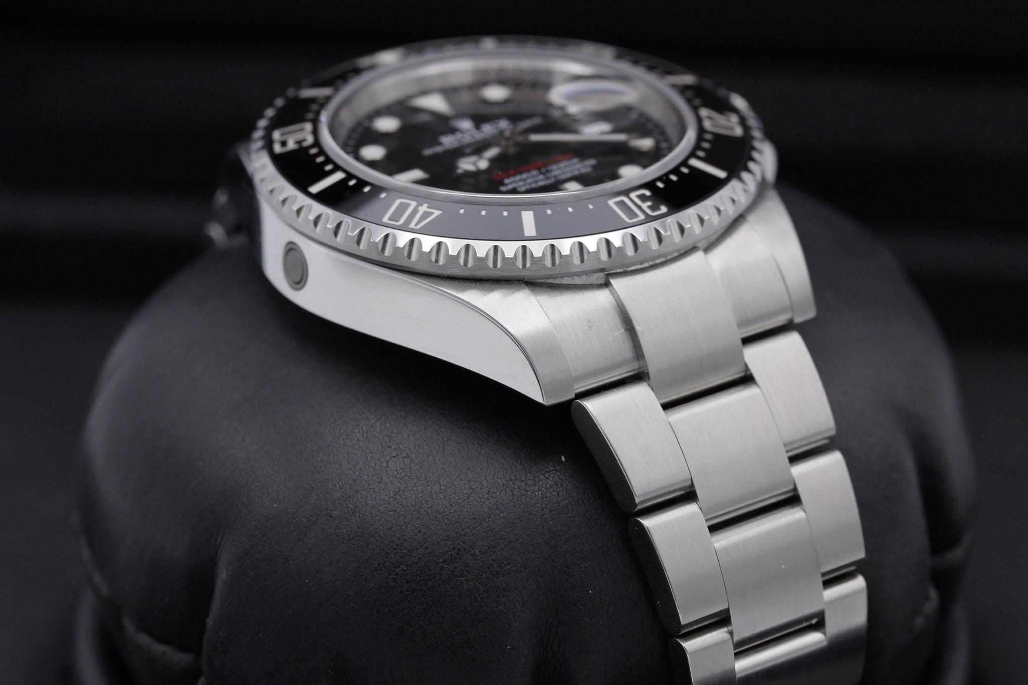 Watch Image 6