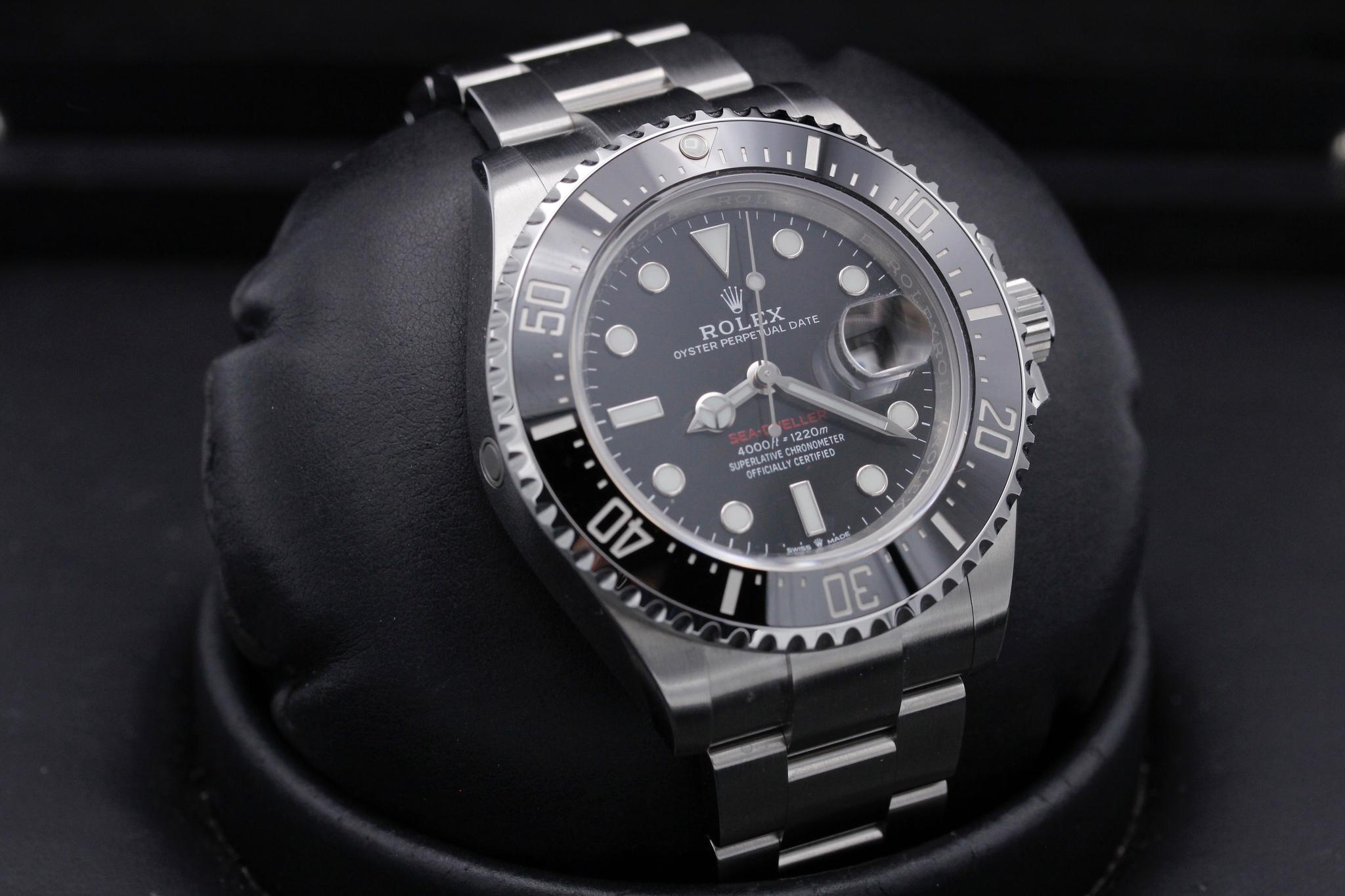 Watch Image 10