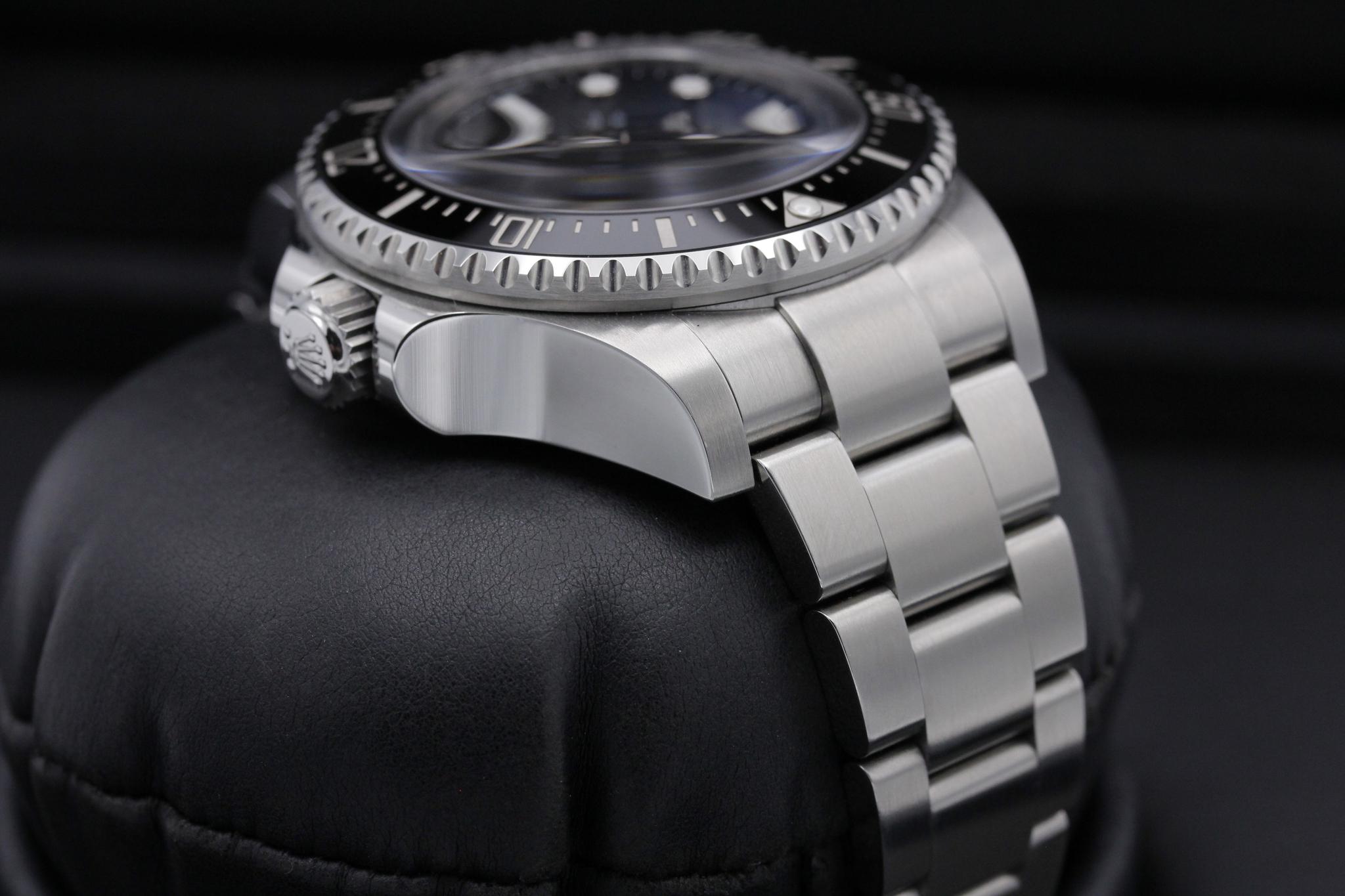 Watch Image 4