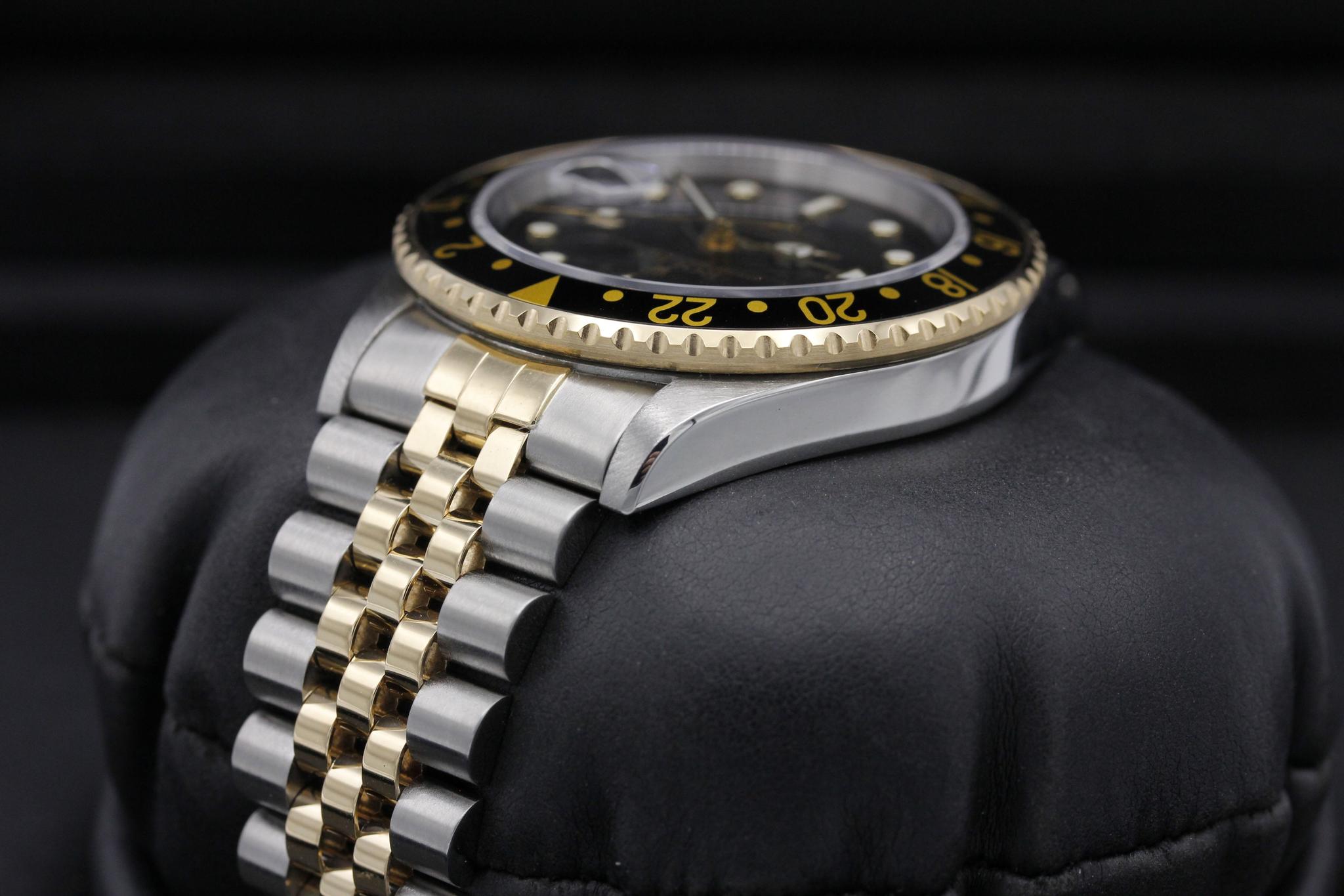Watch Image 5