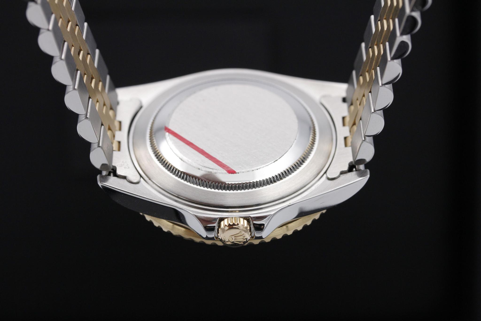 Watch Image 7