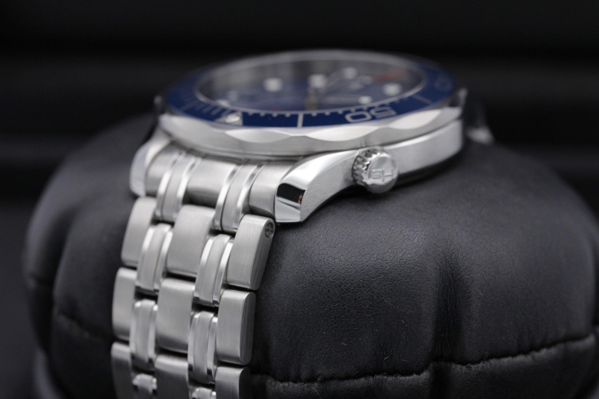 Watch Image 4